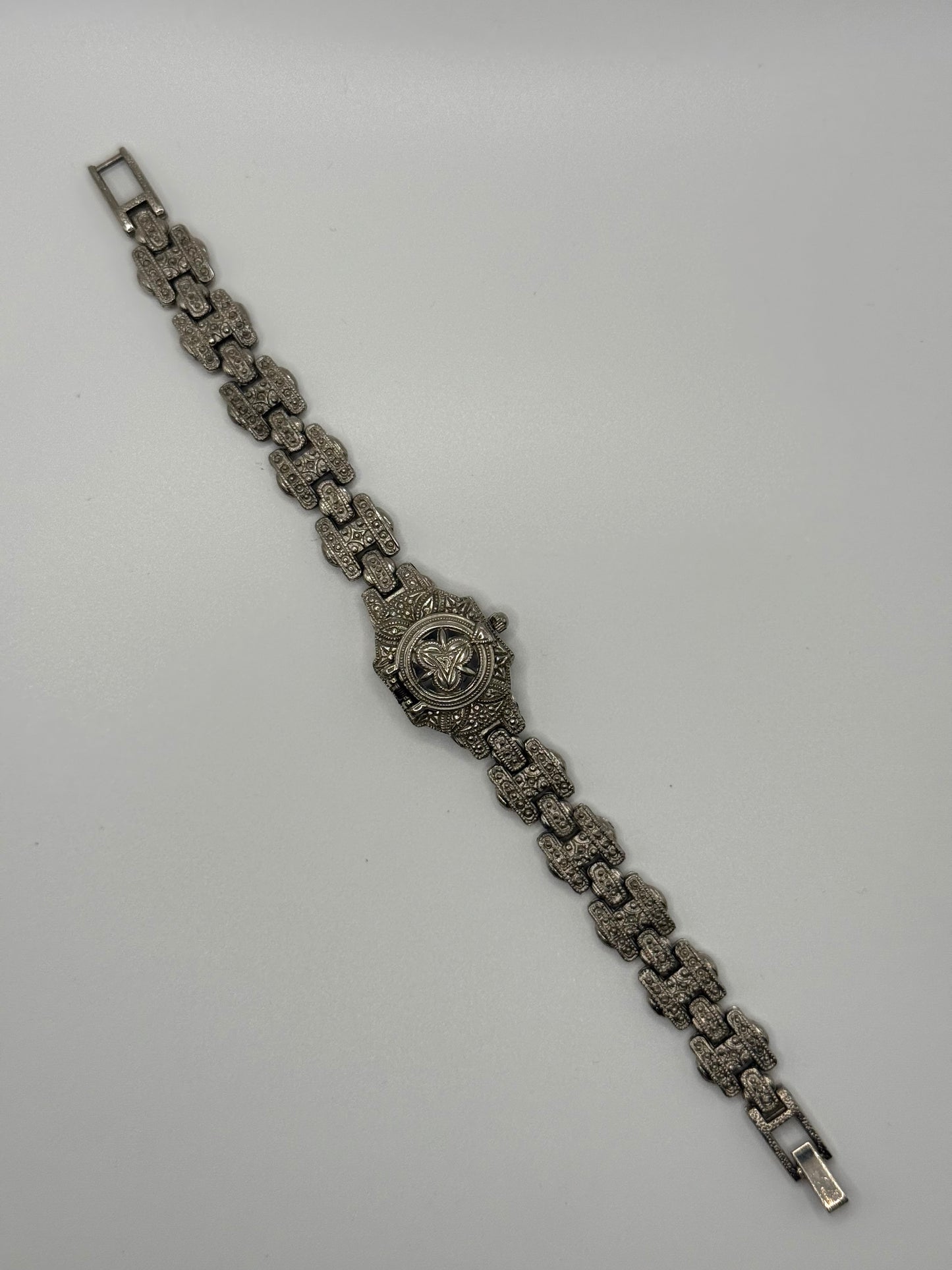 nonworking silver tone peek a boo watch