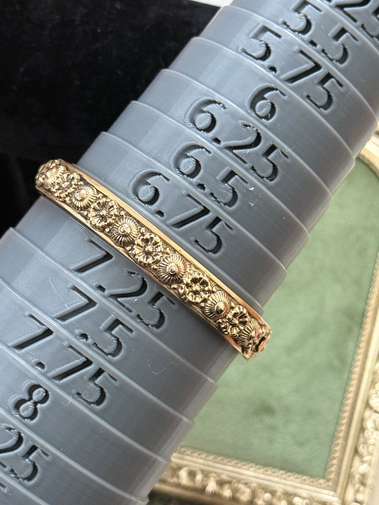 Vintage Gold Tone Floral Hinge Cuff Bracelet