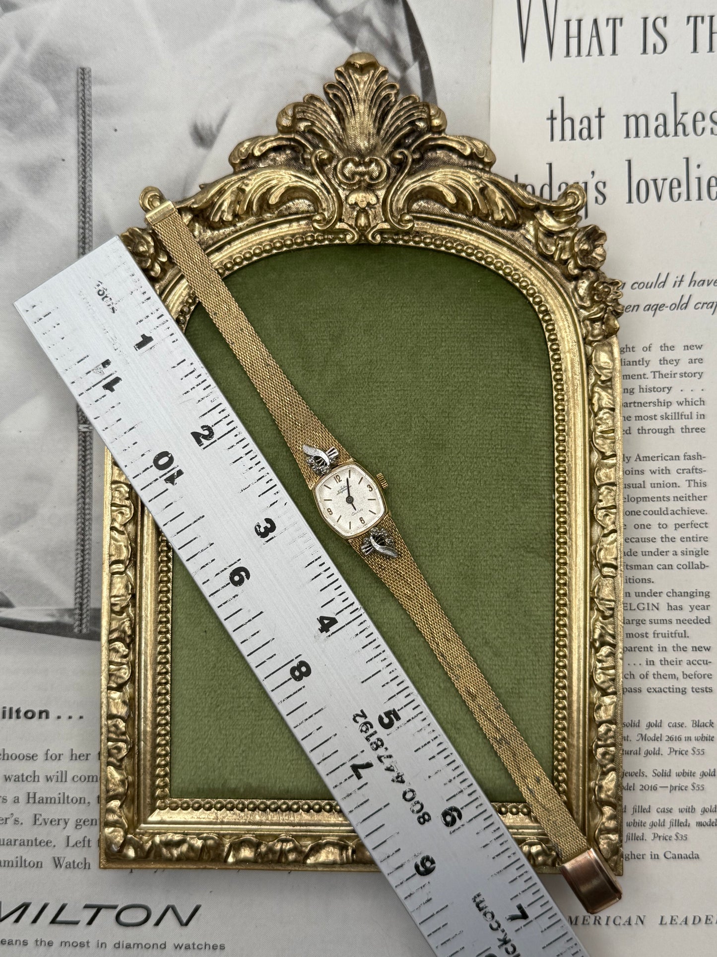 Working Vintage Gold Tone Watch