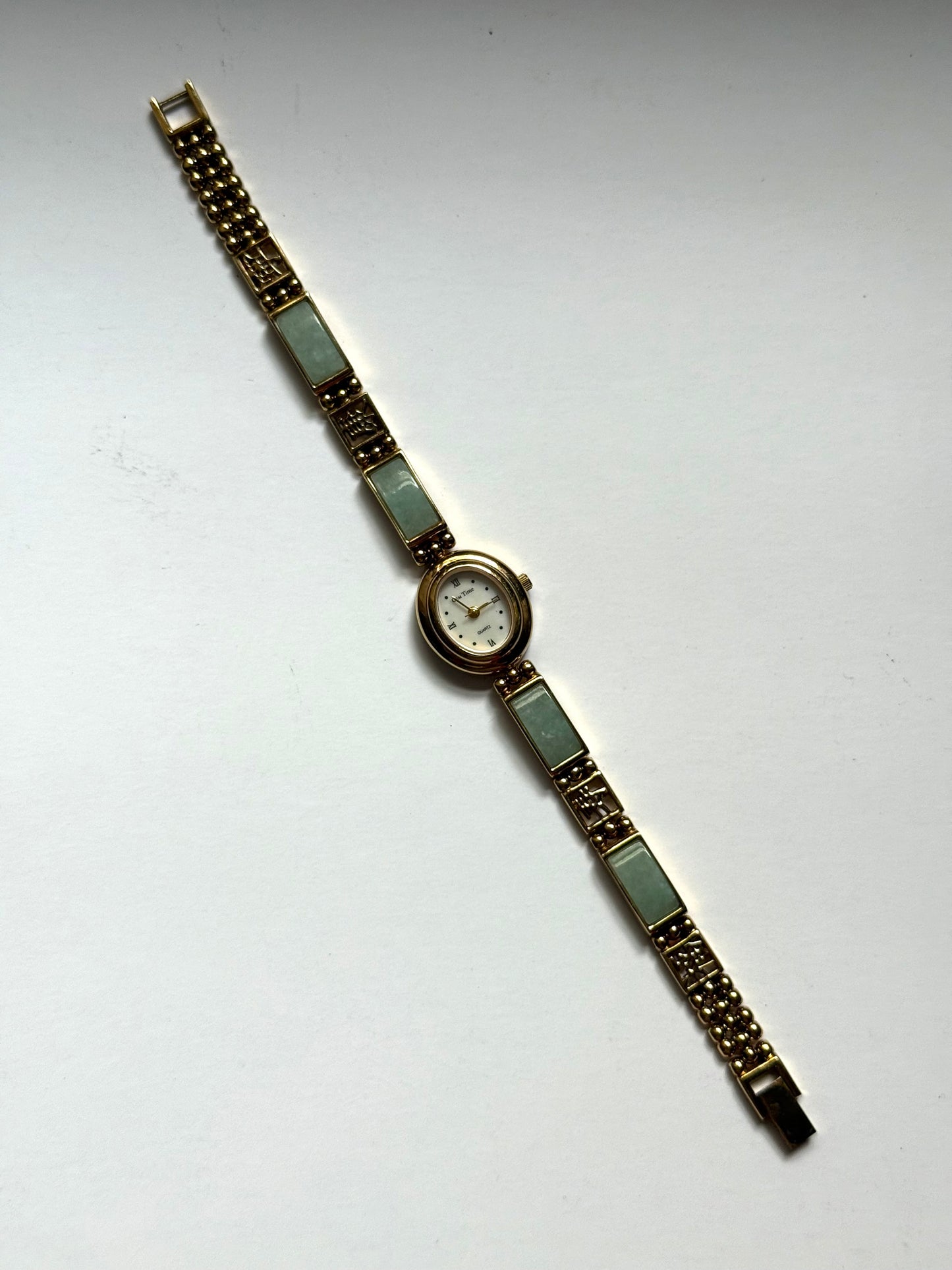 working gold tone green jade gemstone watch