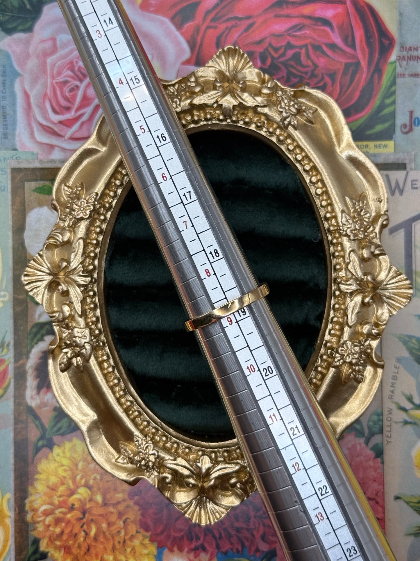 Vintage Gold Tone Pearl Ring Size 8.75