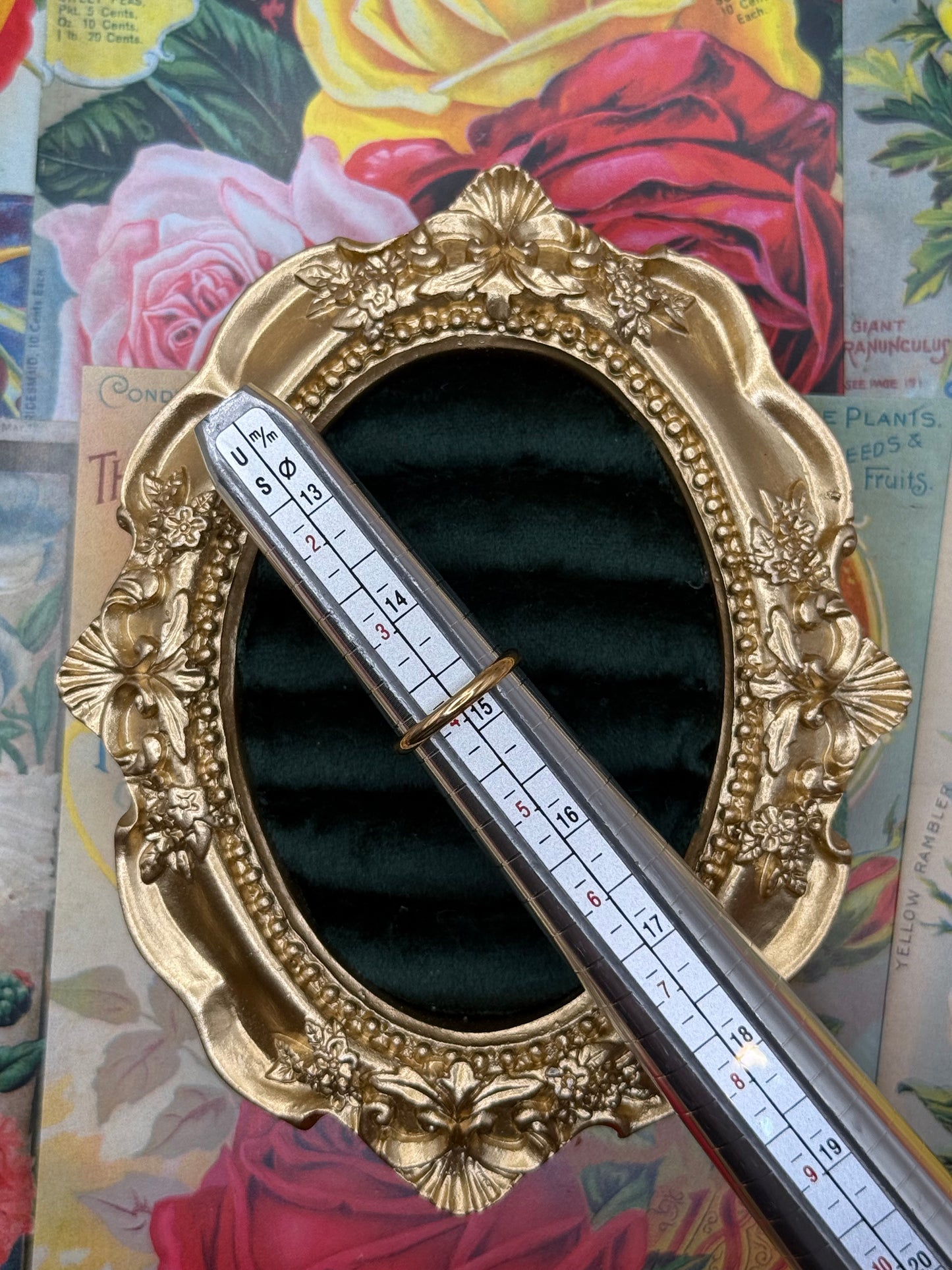 Vintage Gold Tone Adjustable Dainty Ring Size 4