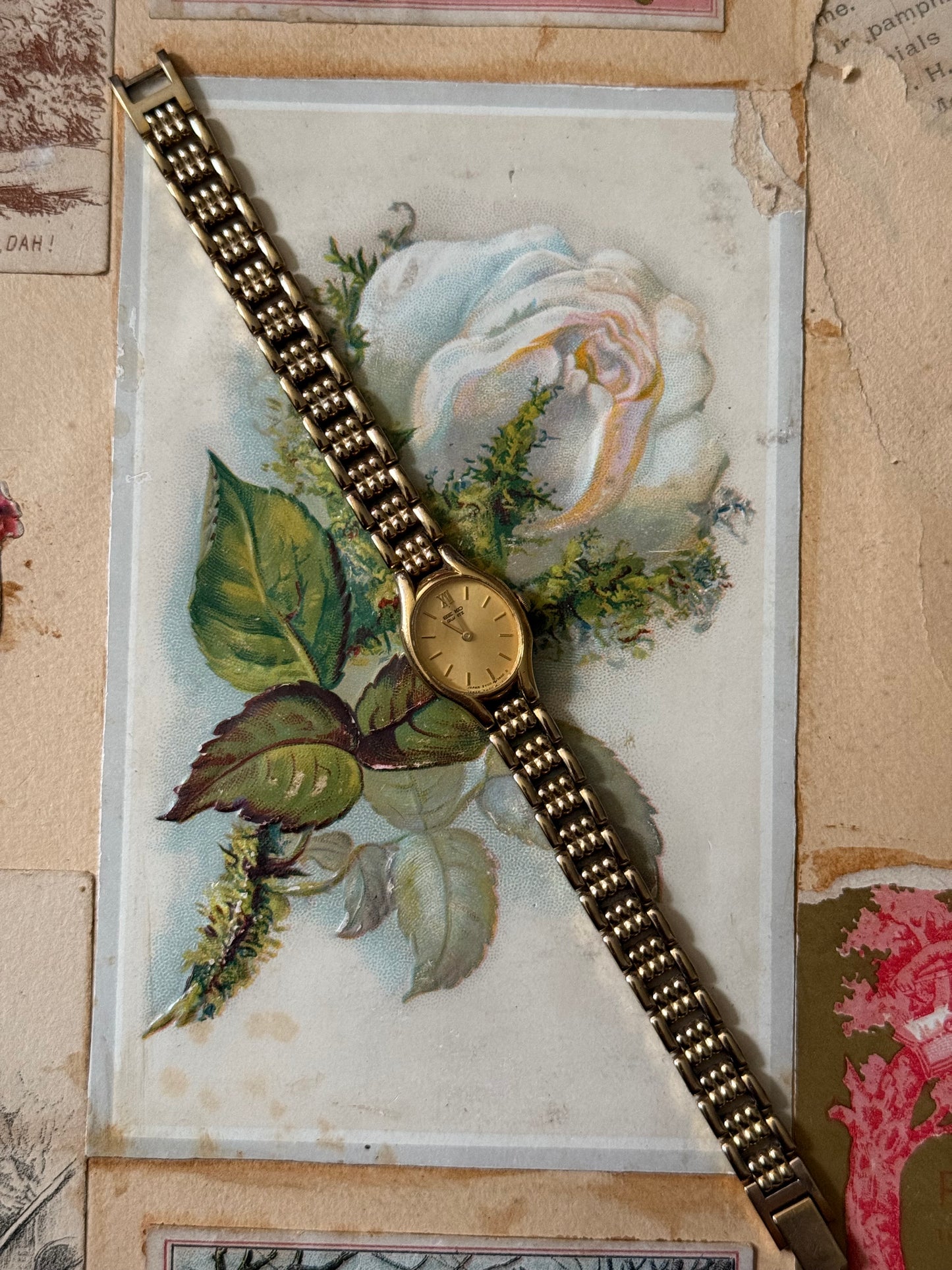 nonworking gold tone seiko watch