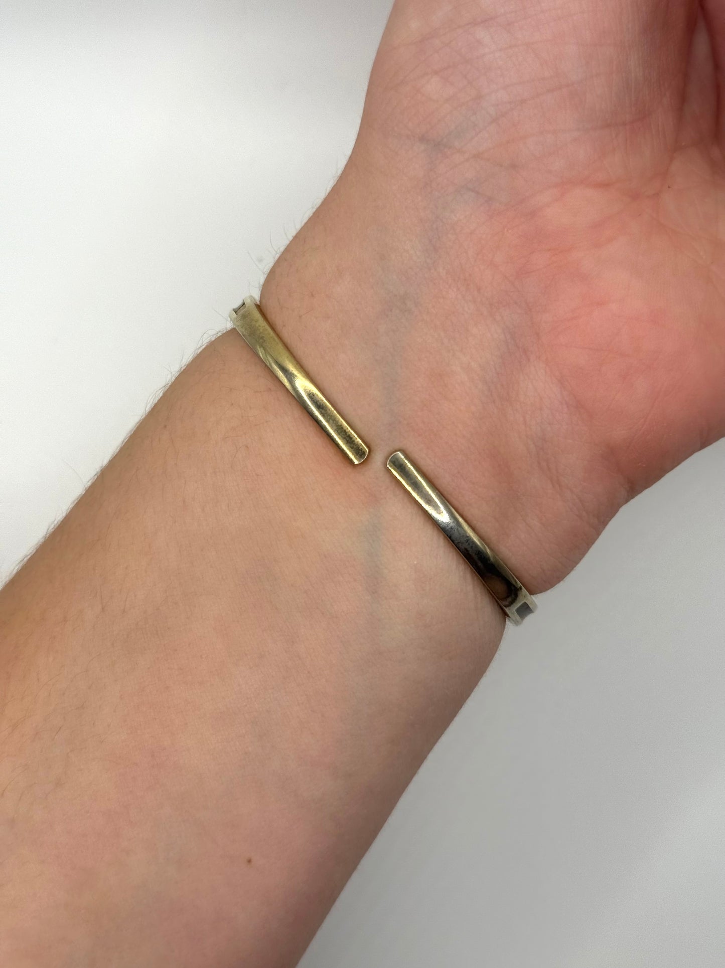 nonworking gold tone peek a boo watch