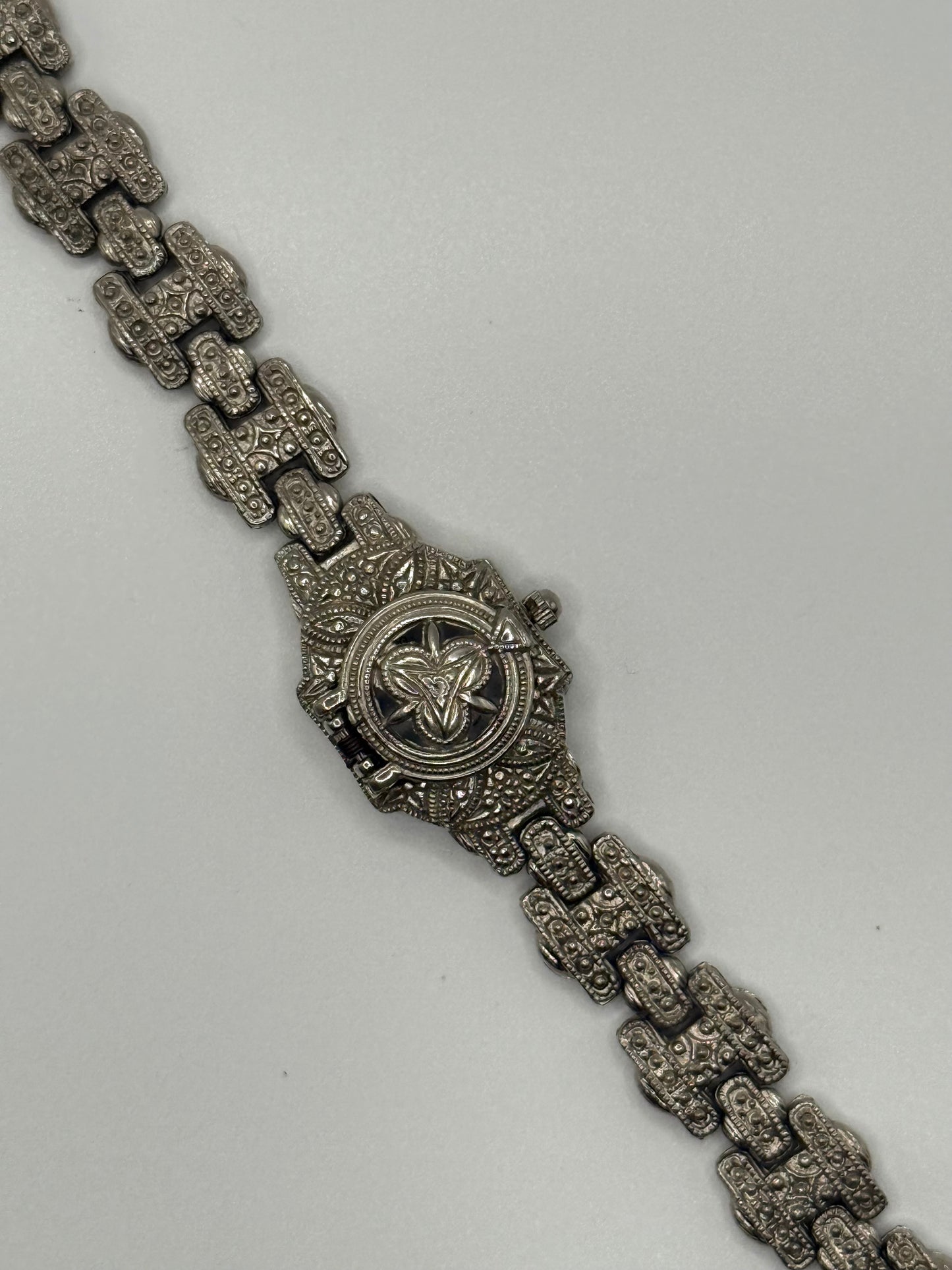 nonworking silver tone peek a boo watch