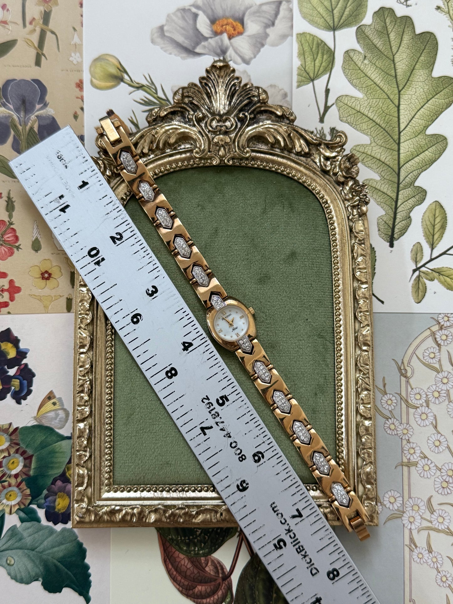 Working Vintage Gold Tone Watch