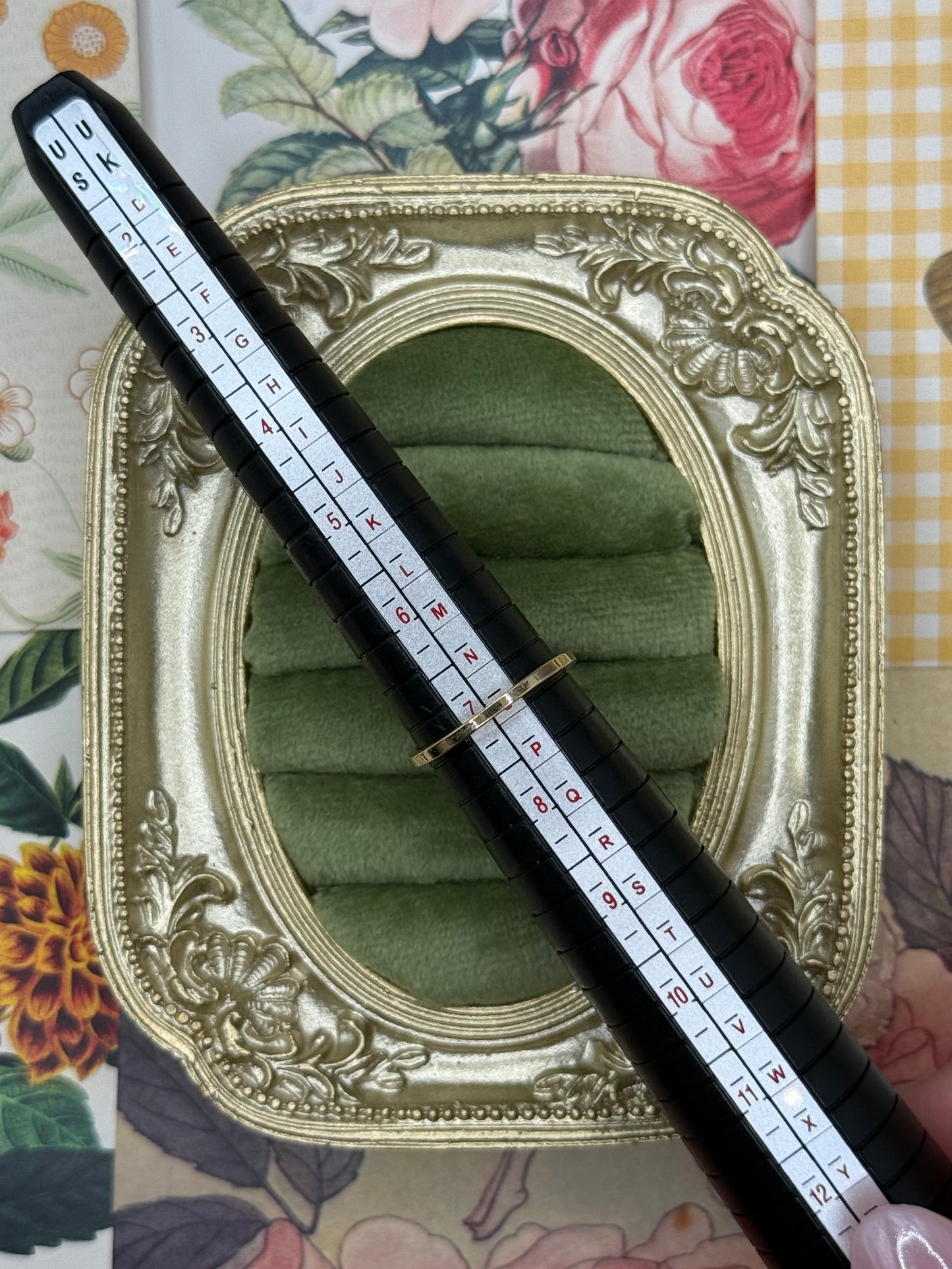 Vintage Gold Tone Avon Birthstone Stacker Ring Size 7