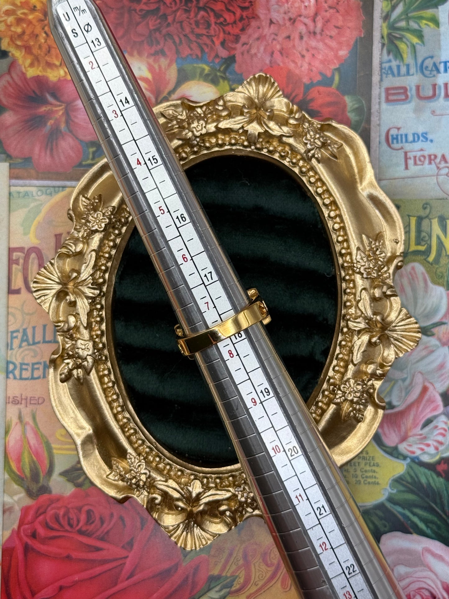 Vintage Gold Tone Old Stock Ring Size 7.5