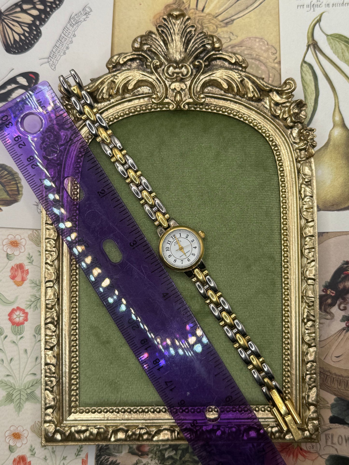 Working Vintage Two Tone Dainty Watch