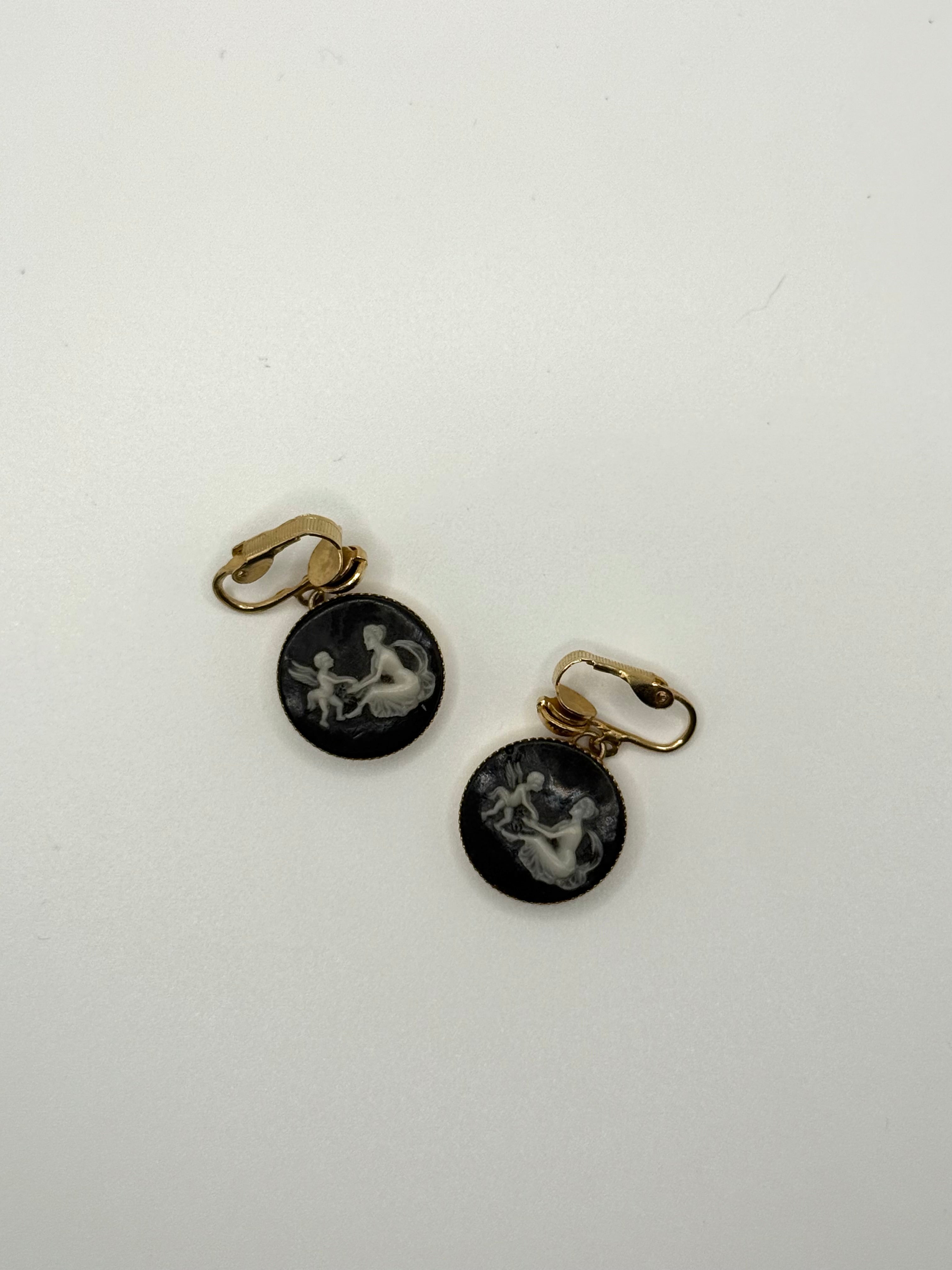 gold tone cameo clip on earrings