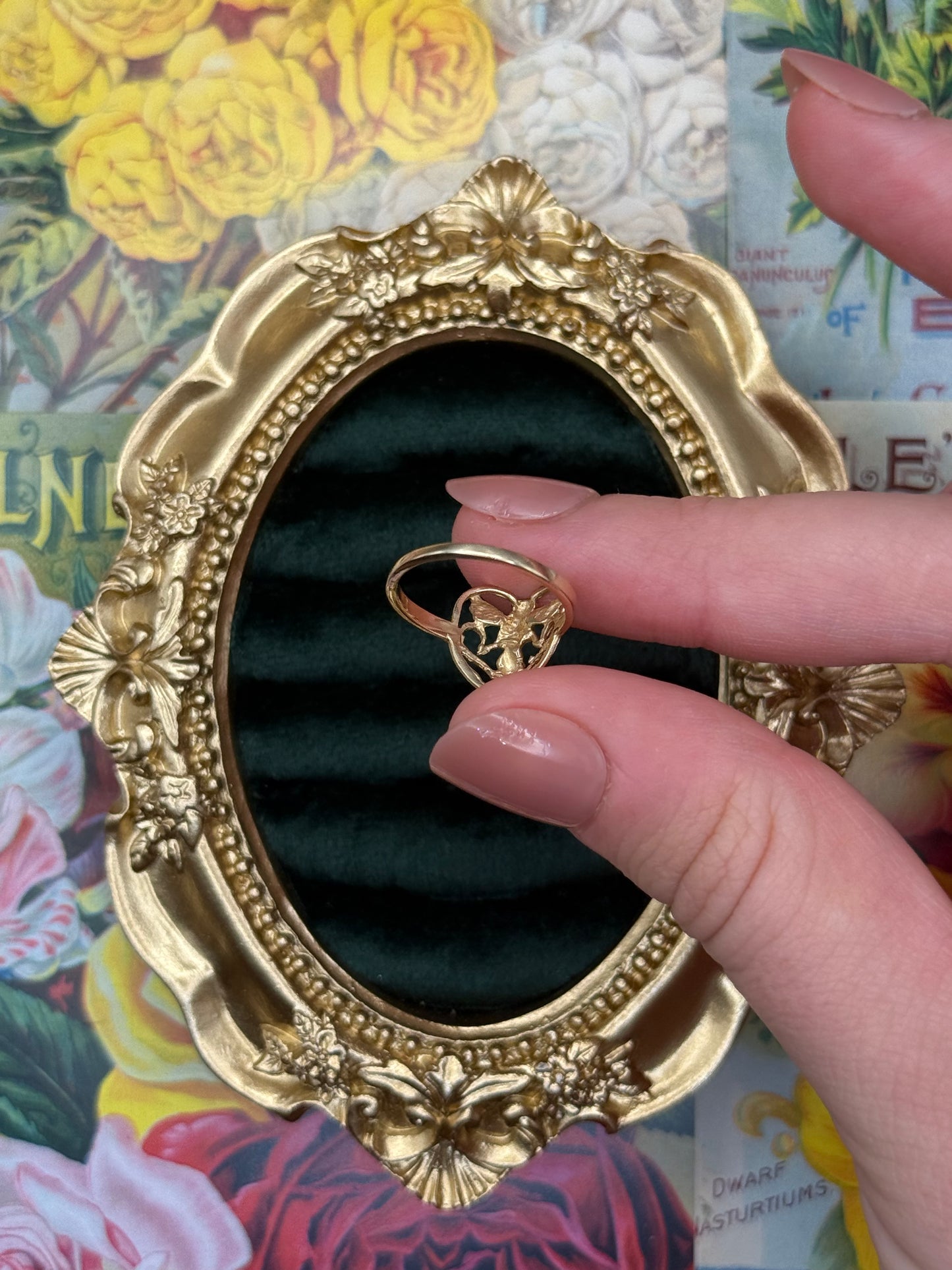 10k Gold Dainty Cherub Ring Size 5.5