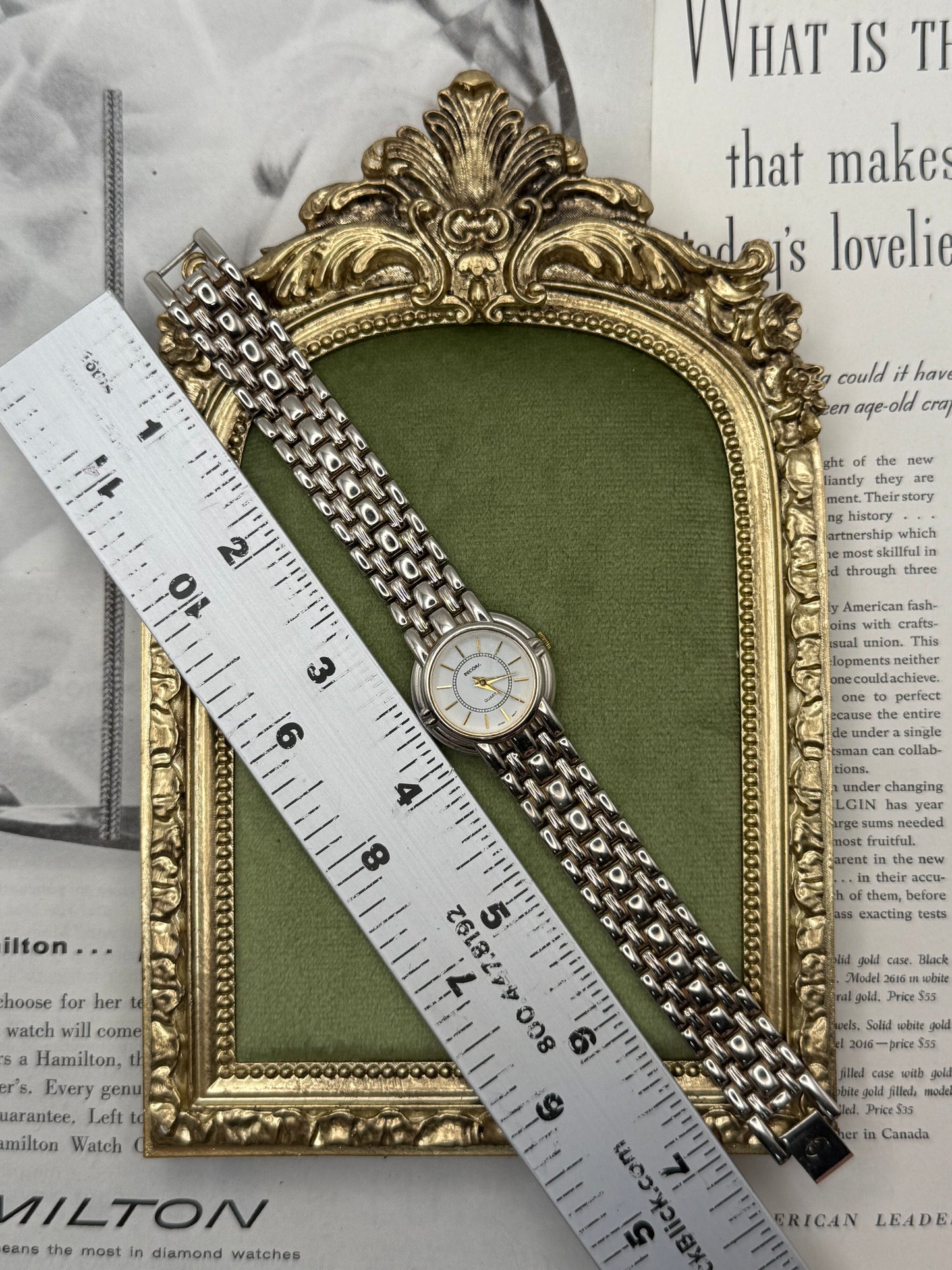 Working Vintage Silver Tone Watch