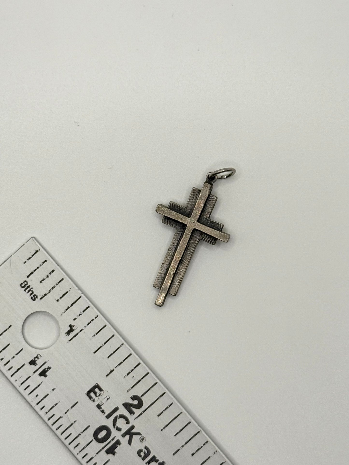silver tone cross pendant