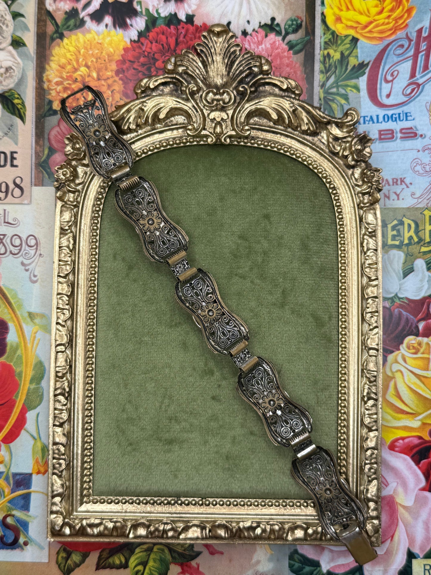 Vintage Silver Tone Needlepoint Bracelet 7”
