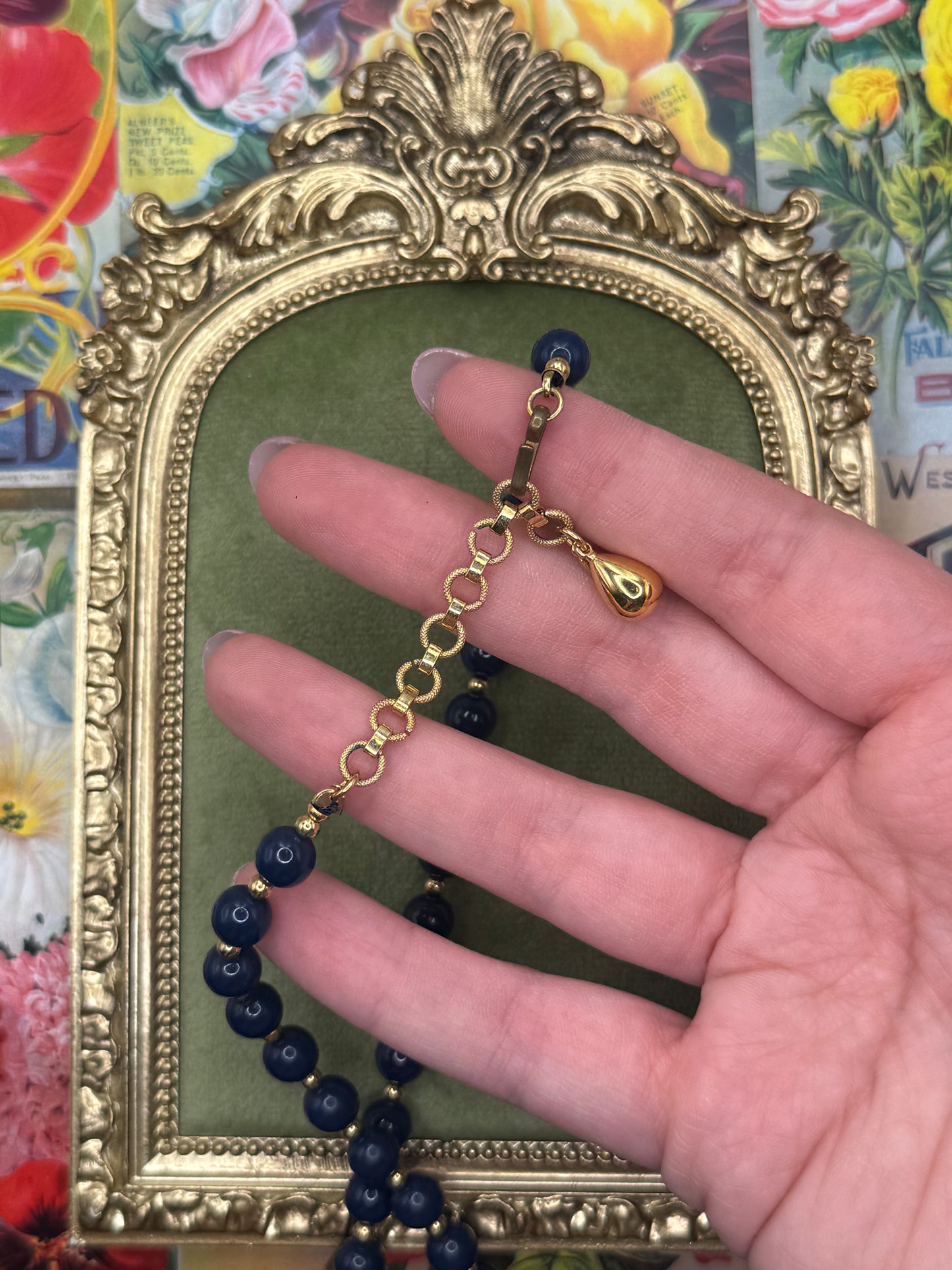 Vintage Gold Tone Blue Beaded Necklace 18”