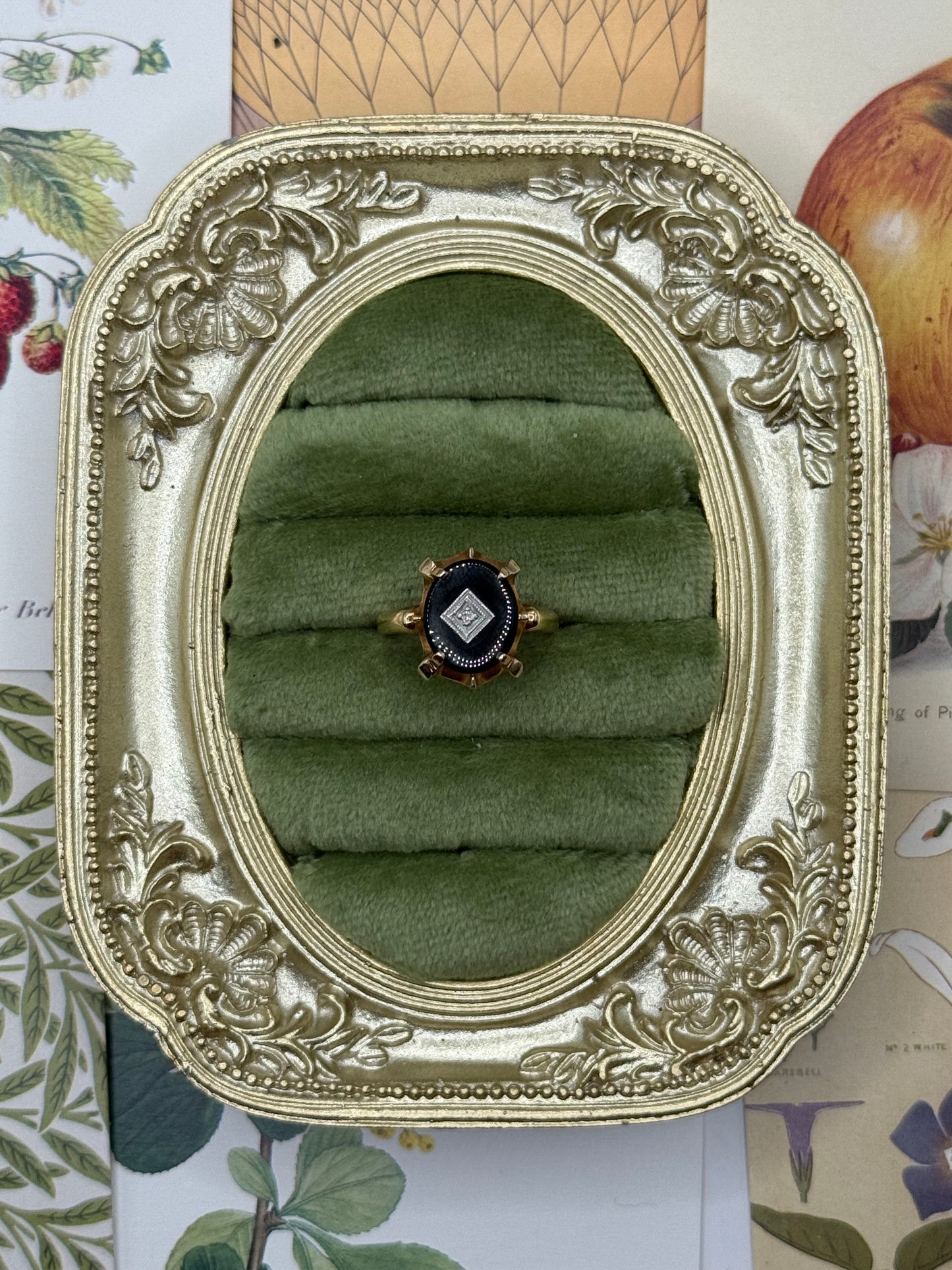 Vintage 10k Gold Victorian Style Ring Size 6.5