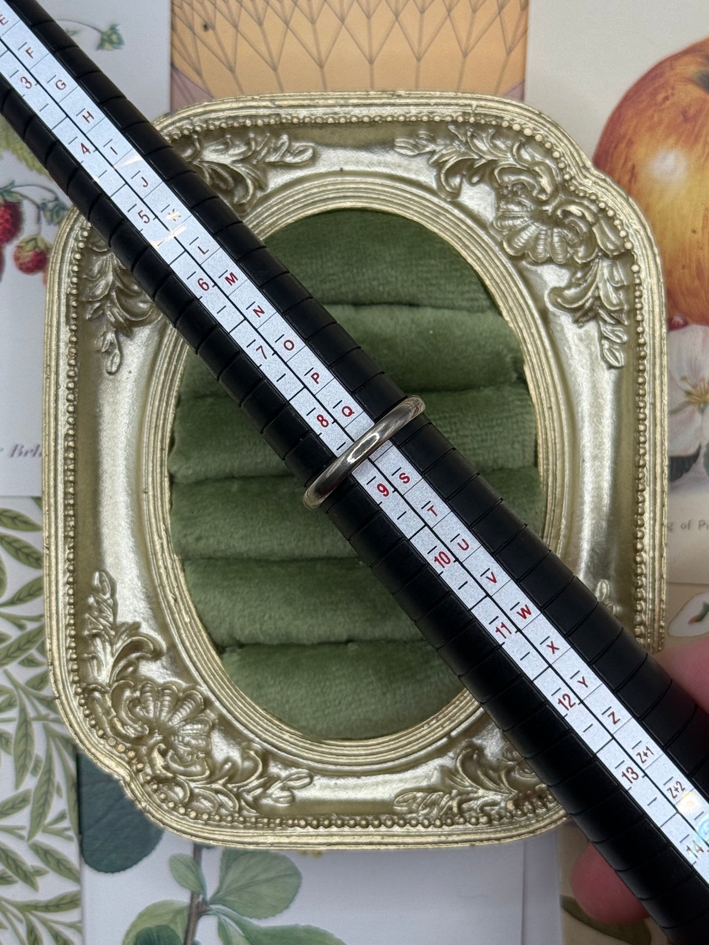 Vintage Sterling Silver Gemstone Ring Size 8.5