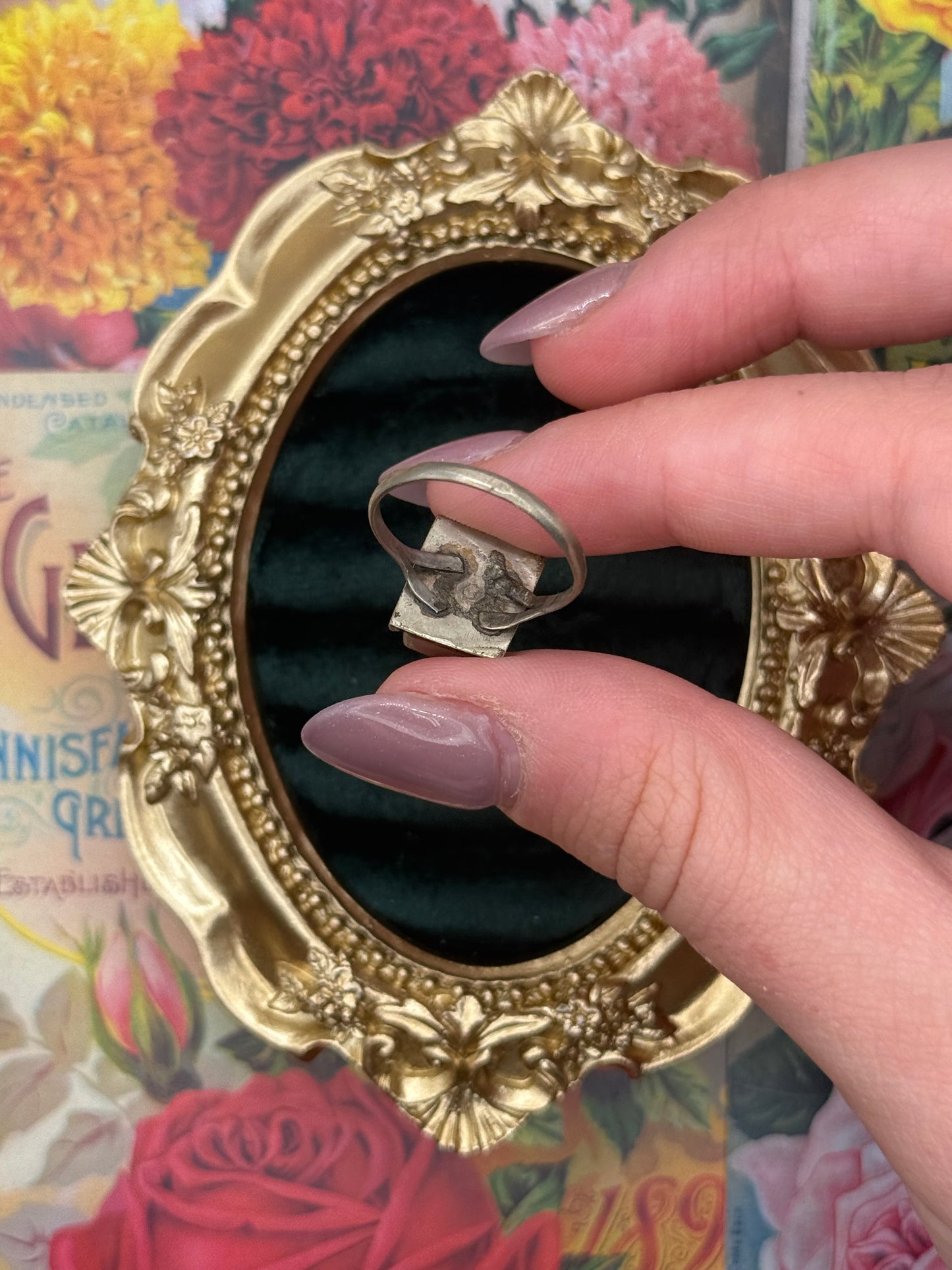 Vintage Silver Tone Ring Size 9