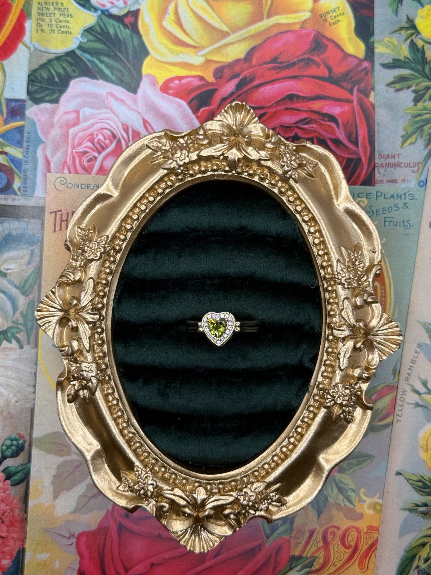 Modern Gold Tone Reversible Heart Ring Size 6