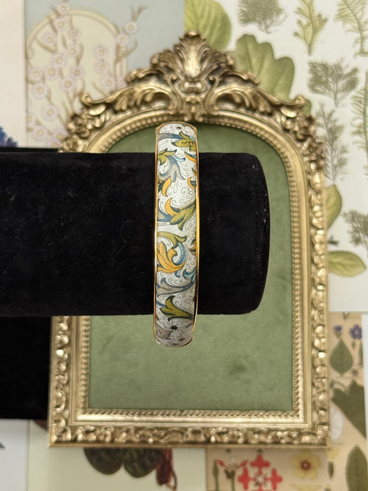 Vintage Gold Tone Sketched Bangle