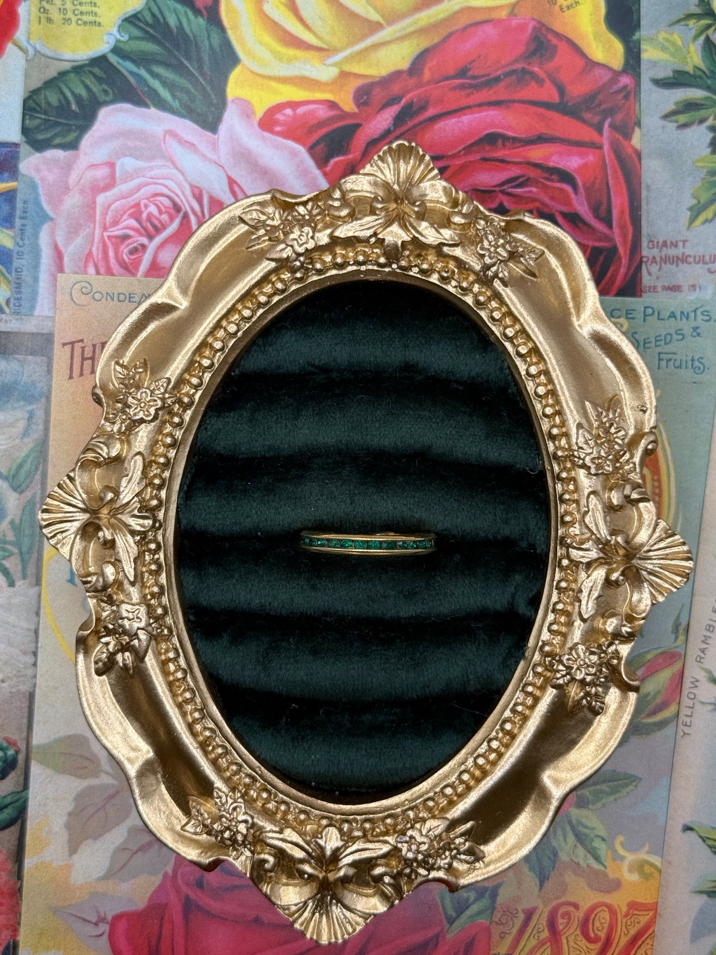 Vintage Gold Tone Avon Stacker Ring Size 5.75