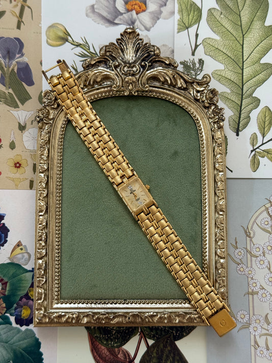 Working Vintage Gold Tone Chunky Watch