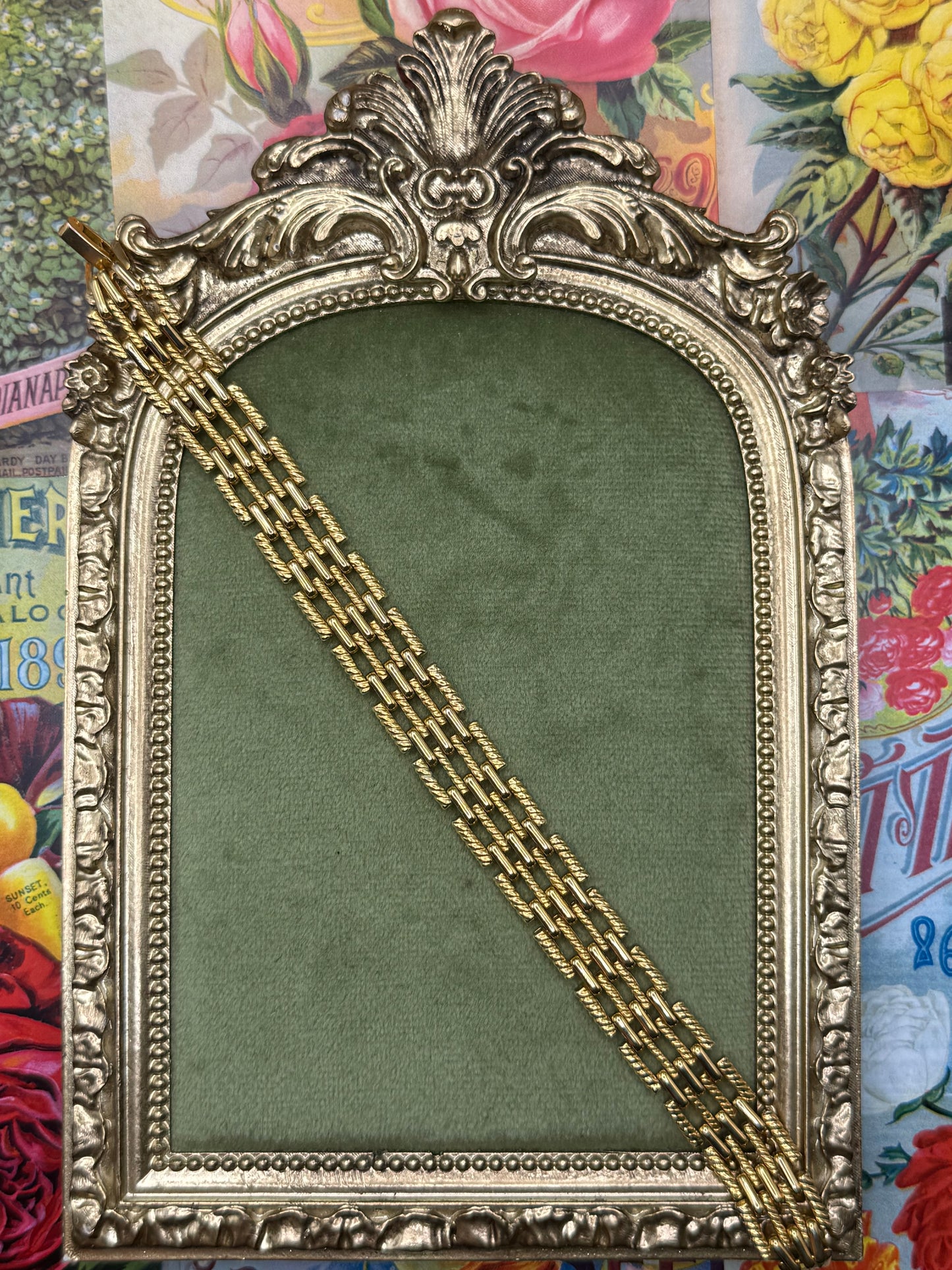 Vintage Gold Tone Chain Stacker Bracelet 7.25”