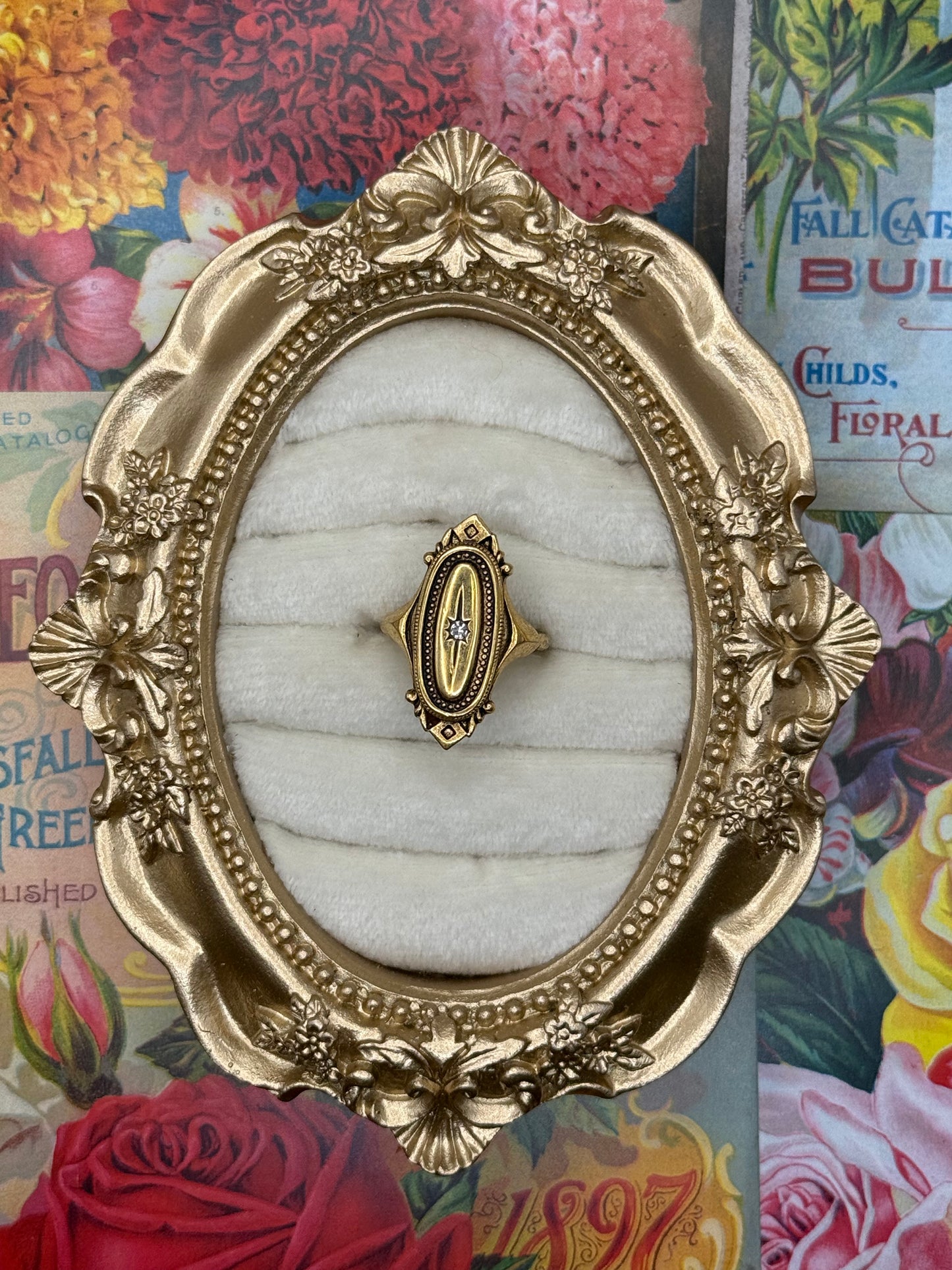 Vintage Gold Tone Avon Kensington Ring Size 4.5
