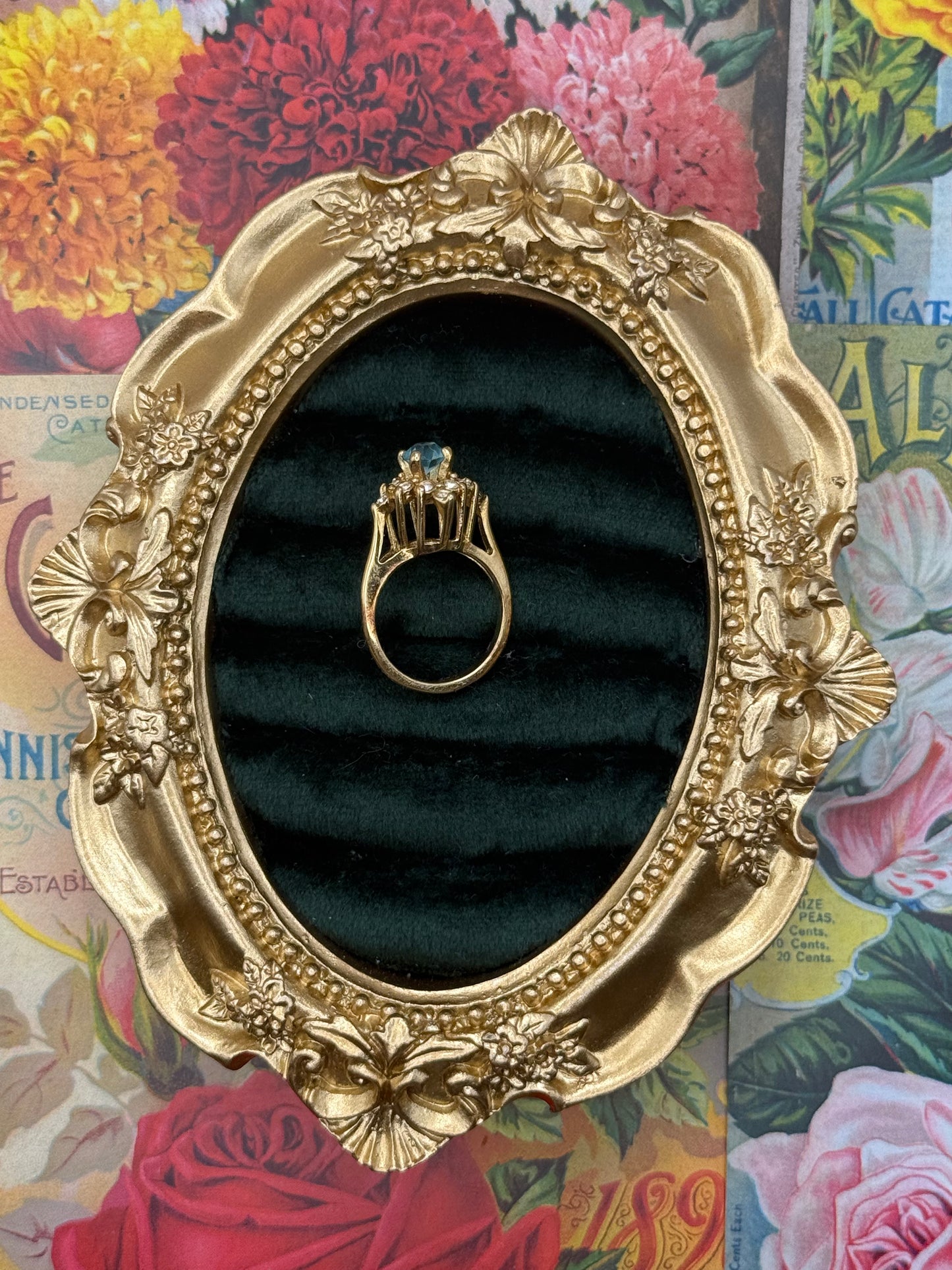 Vintage Gold Tone Ring Size 3.5
