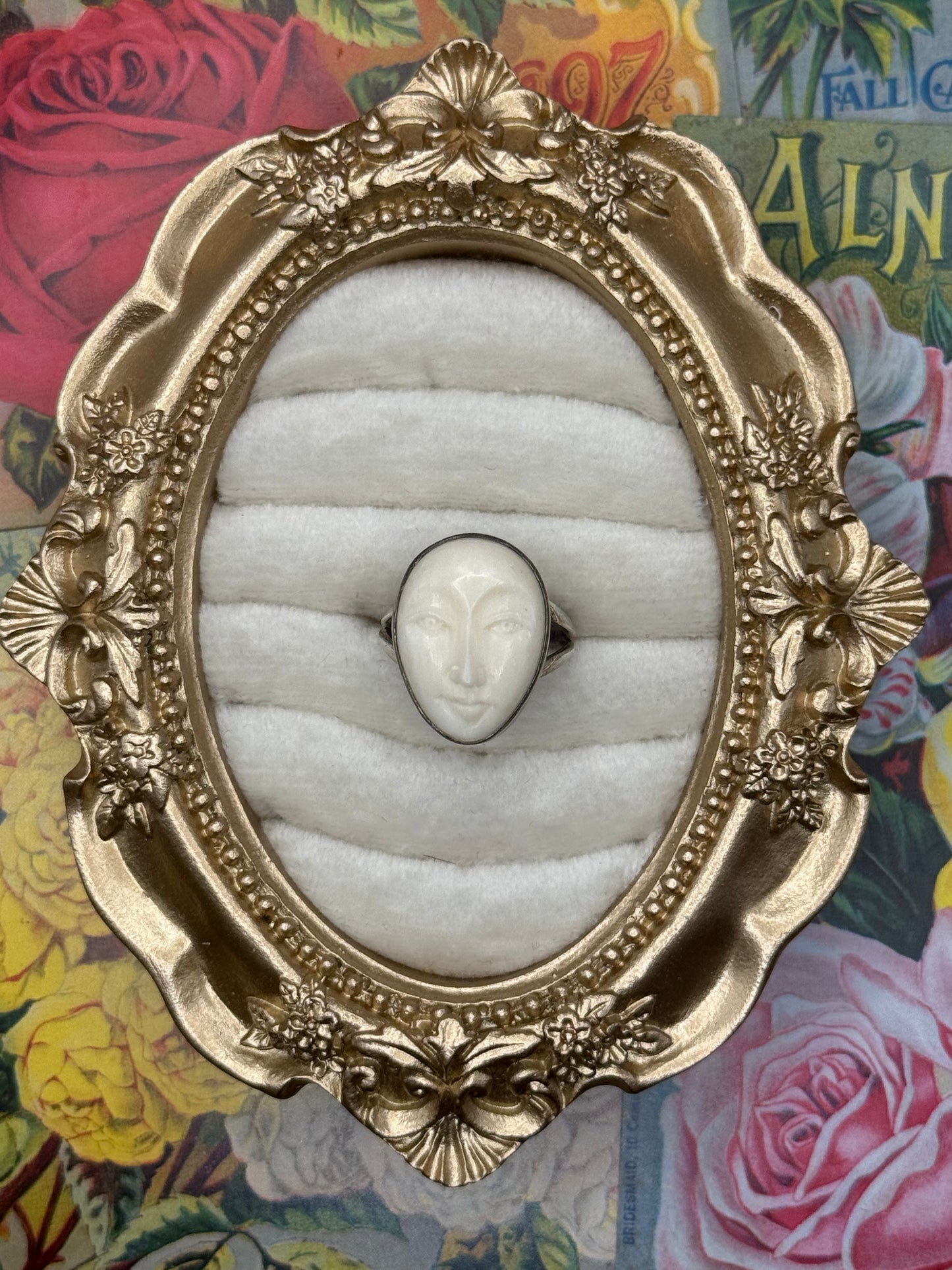 Sterling Silver Face Ring Size 8