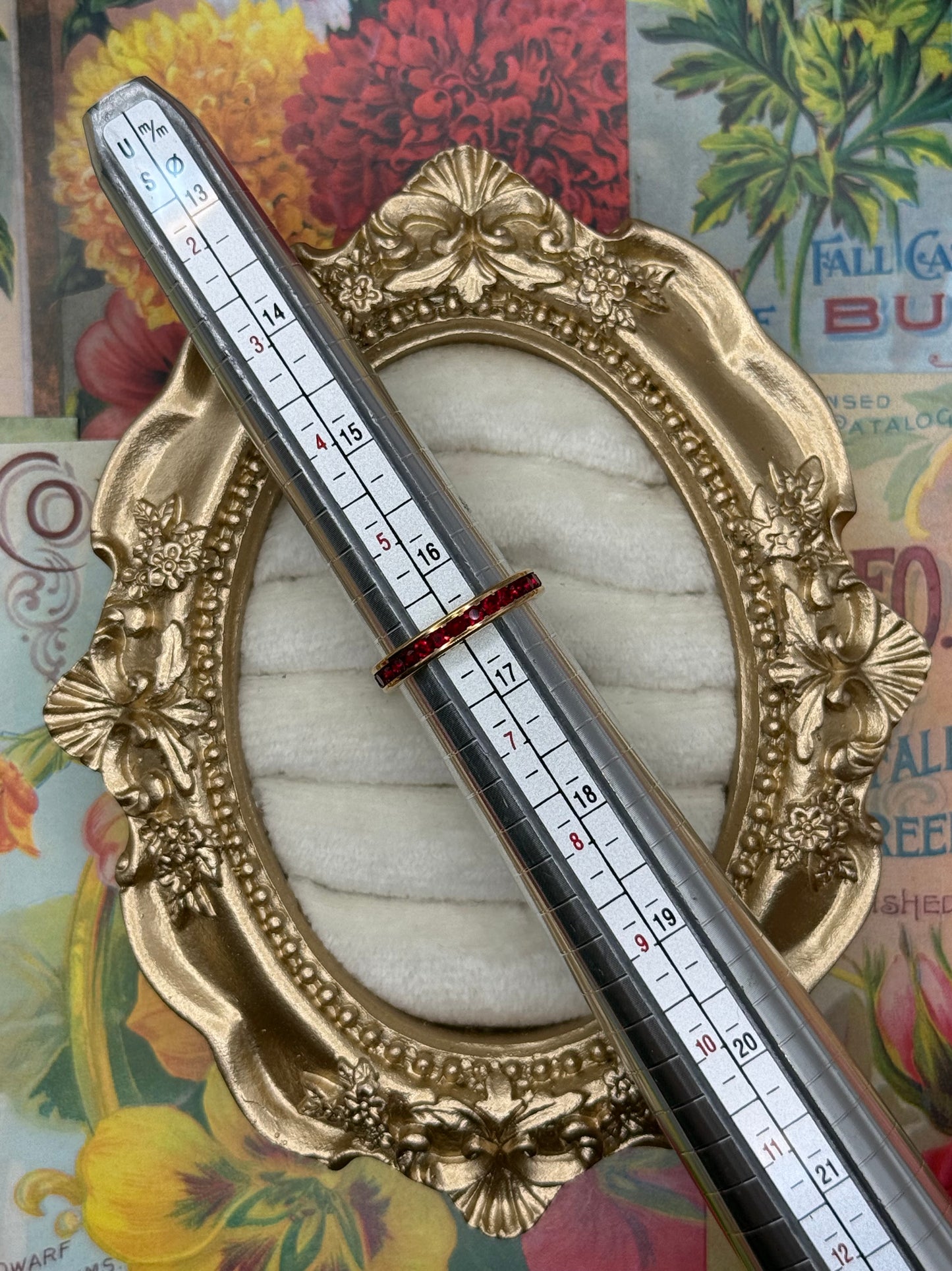 Vintage Gold Tone Stacker Band Size 6