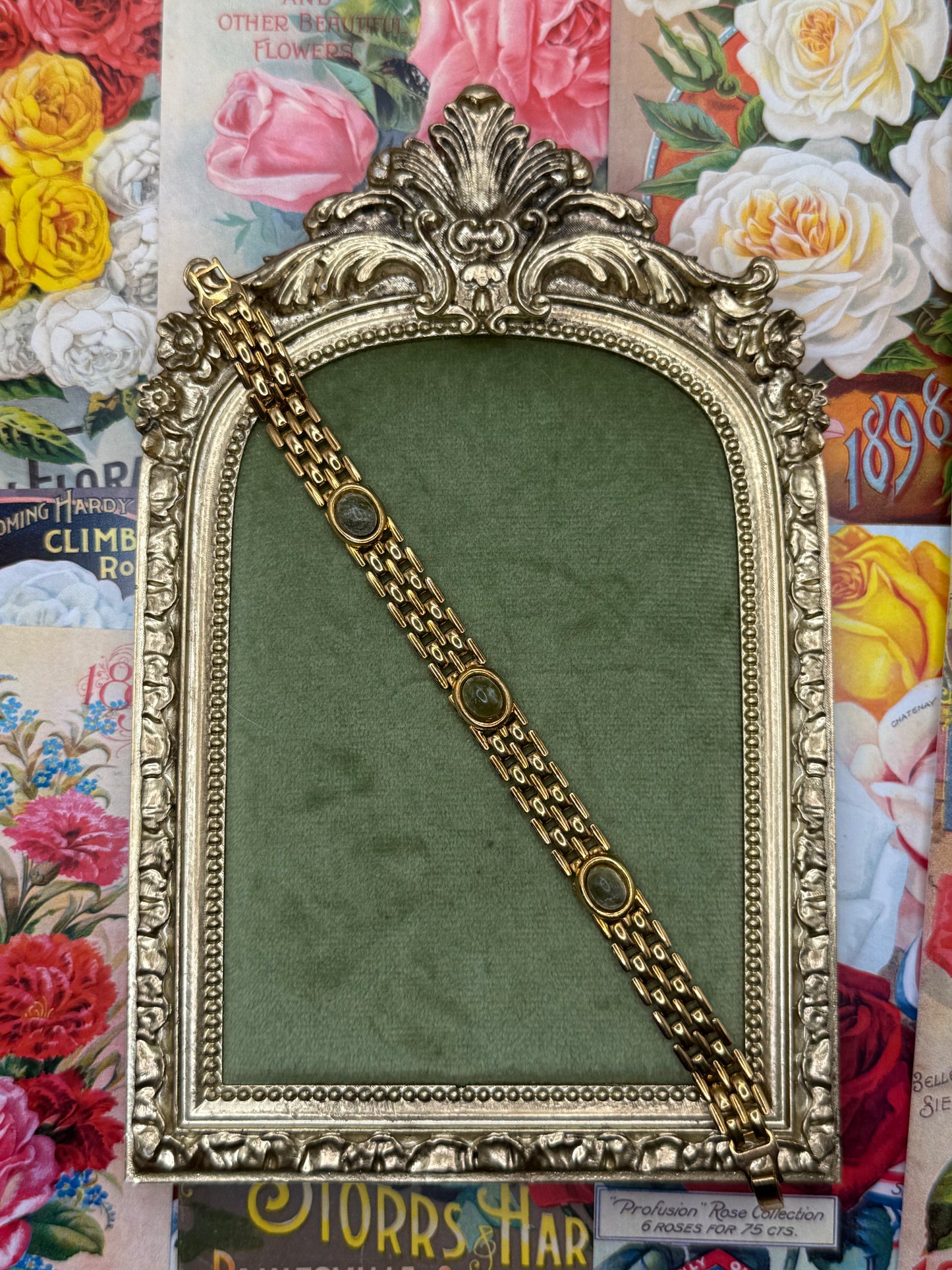 Vintage Gold Tone Green Stone Bracelet