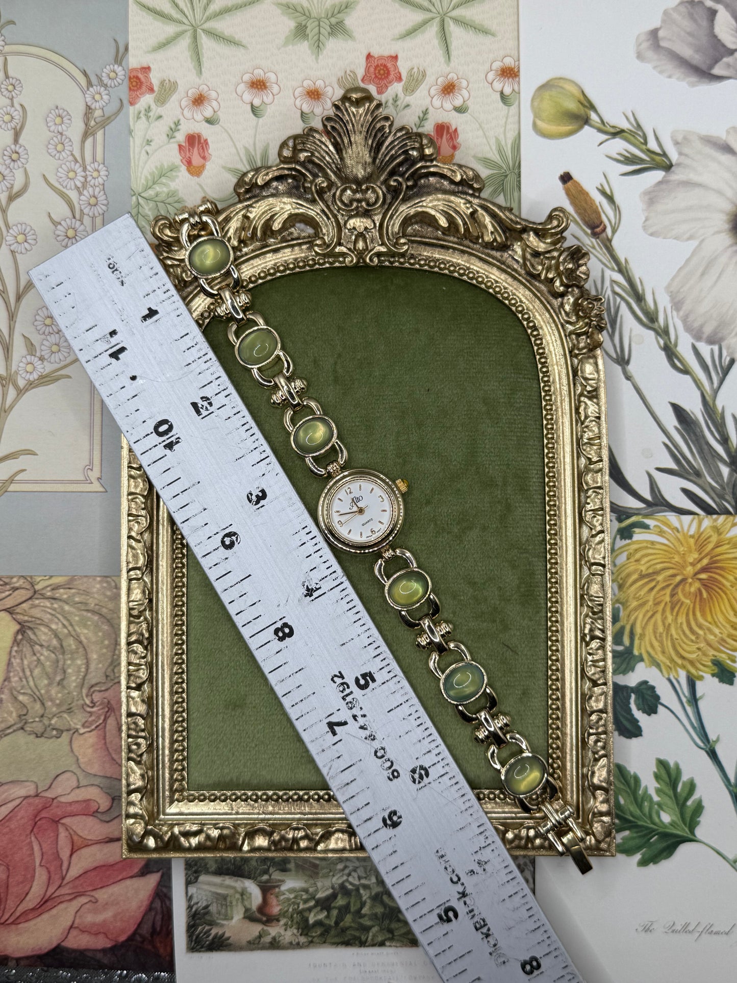 Working Vintage Gold Tone Green Stone Watch