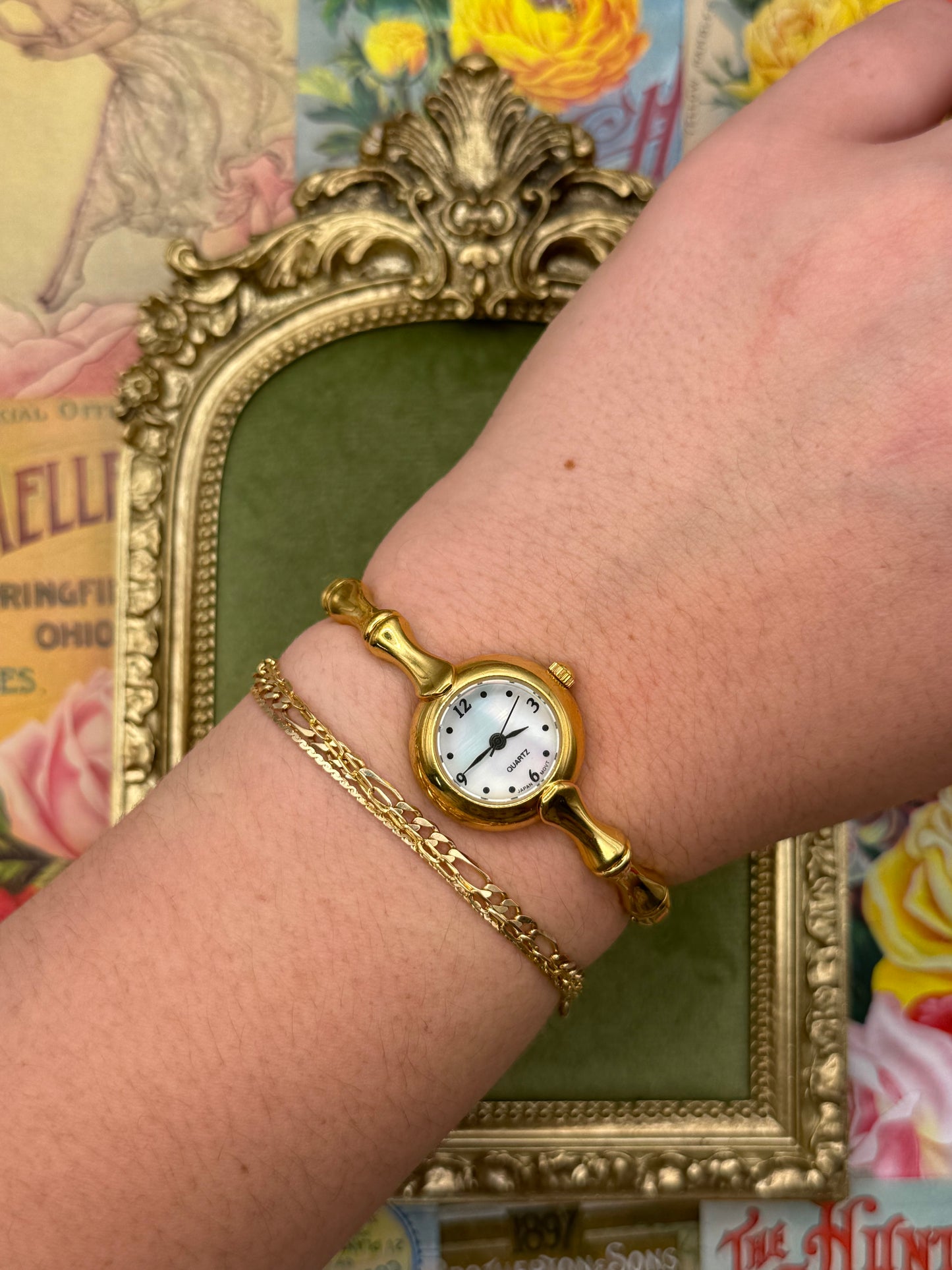 Working Vintage Gold Tone Bamboo Style Watch