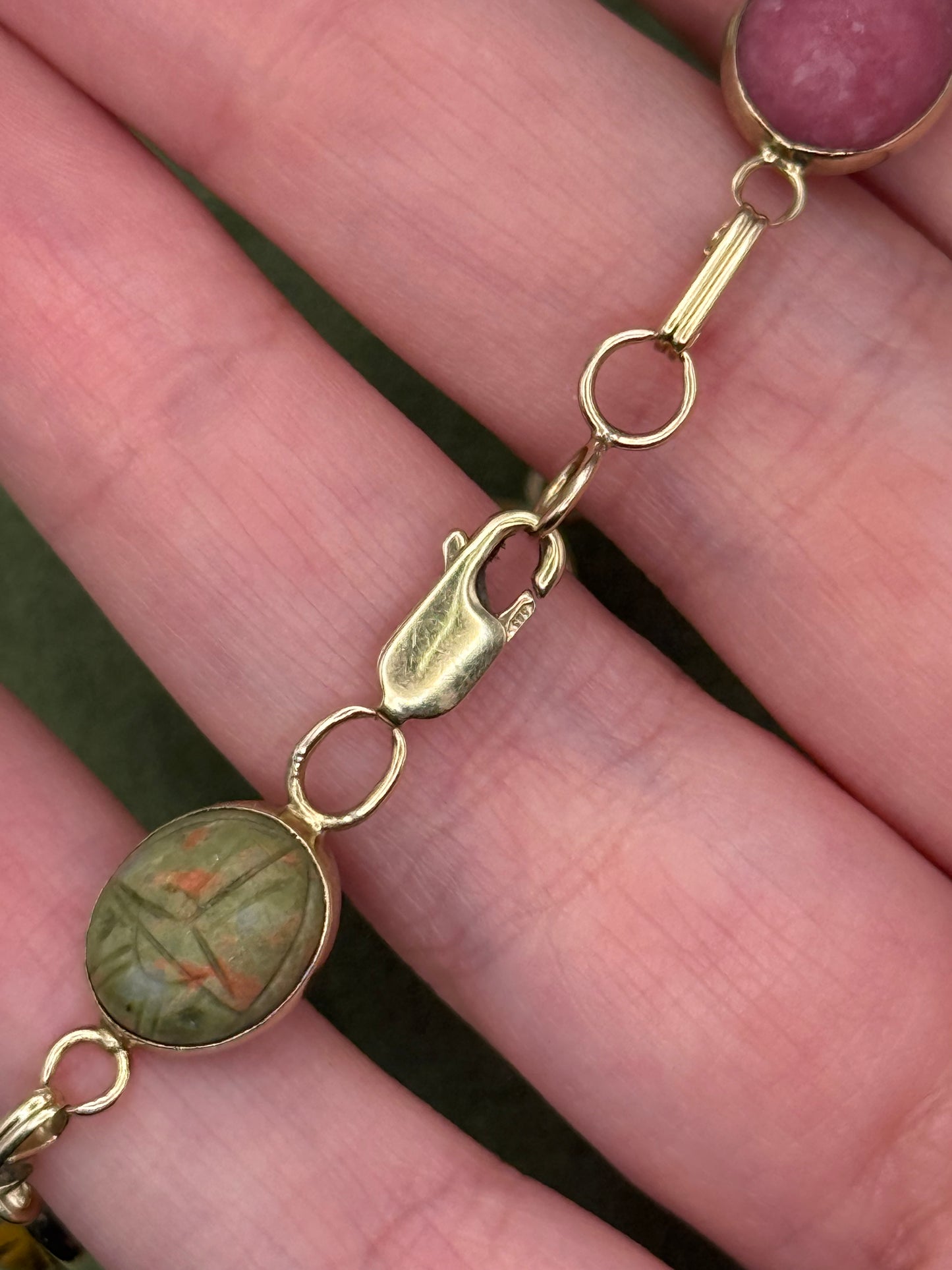 14k Solid Gold Gemstoned Scarab Bracelet 7.75”