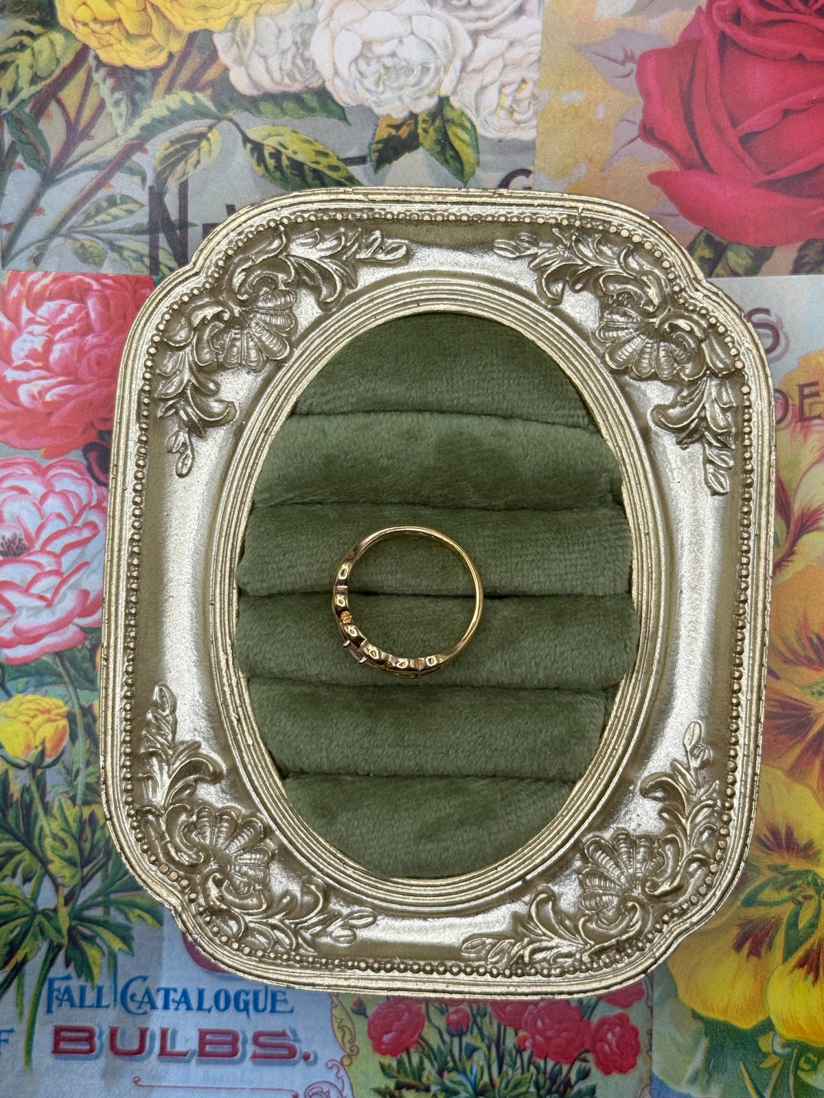 Vintage Gold Tone Heart Ring Size 6.5