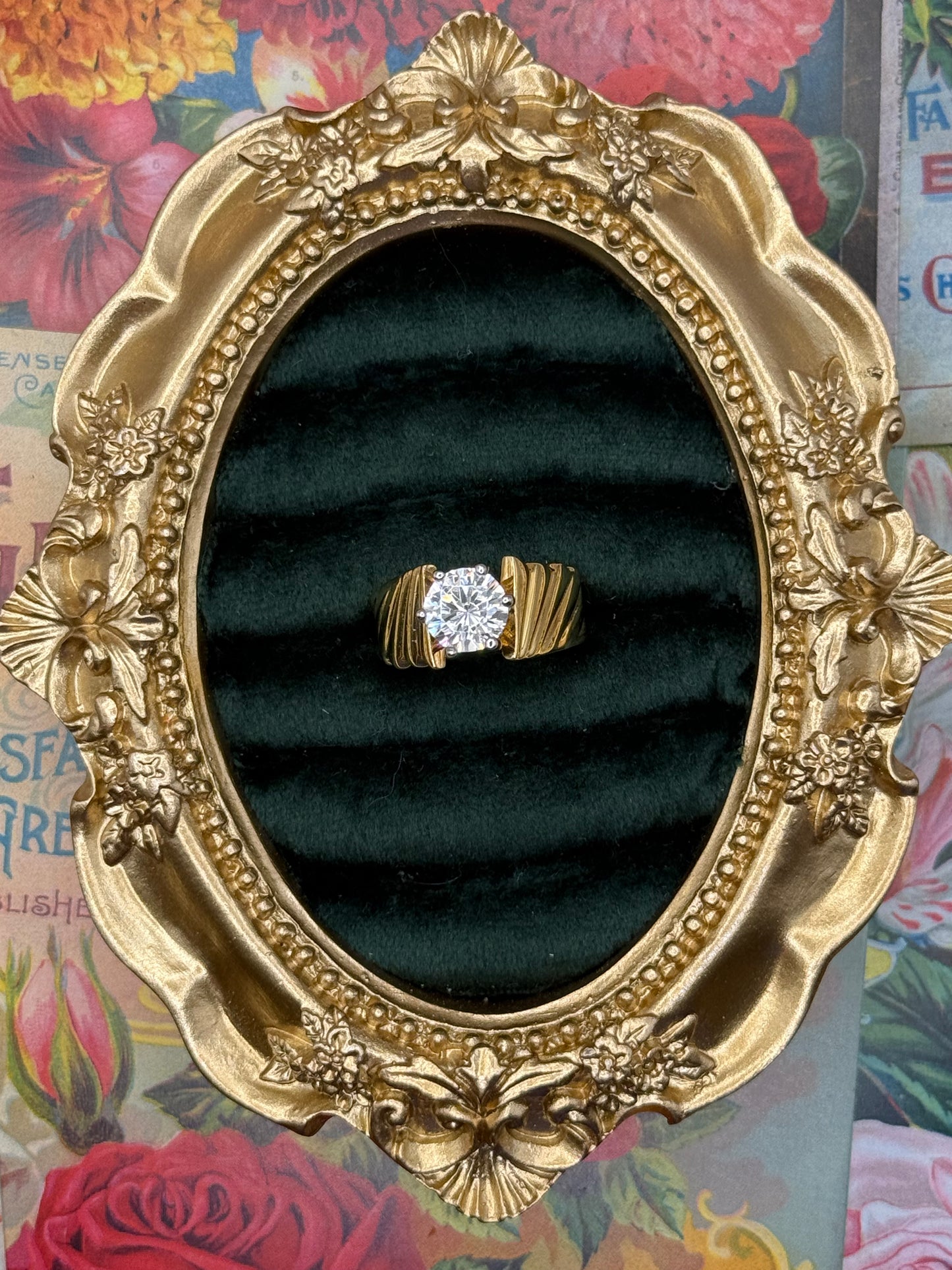 Vintage Gold Tone Ring Size 7.25
