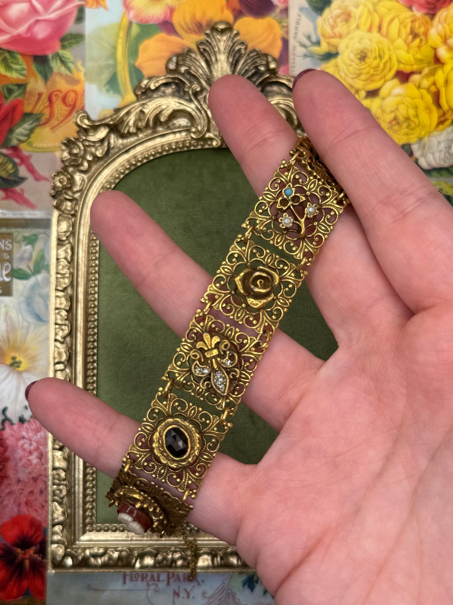 Vintage Gold Tone Goldette Panel Bracelet 6.75”