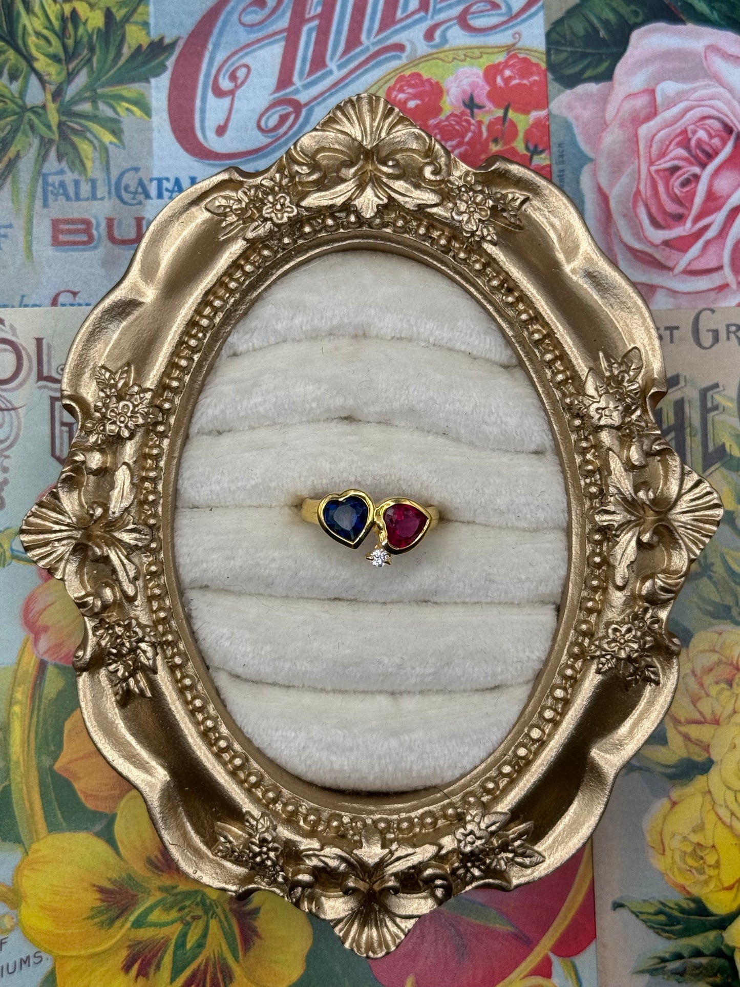 Vintage Gold Tone Dual Bezel Heart Ring Size 6
