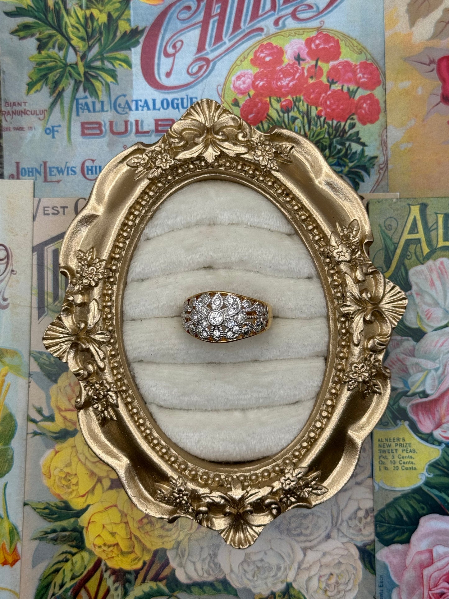 Vintage Gold Tone Avon Ring Size 8.75