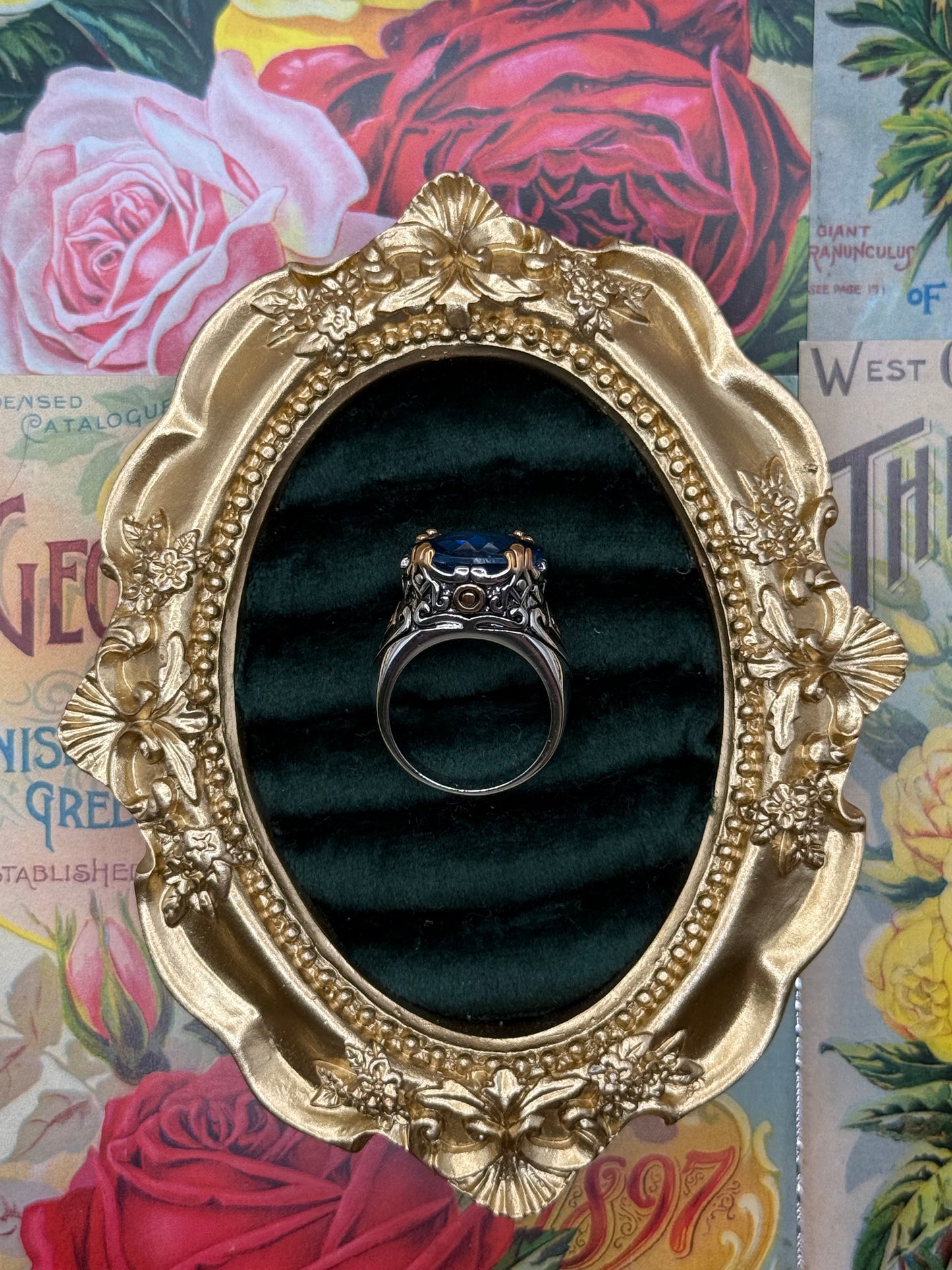 Vintage Two Tone Old Stock Ring Size 7.5