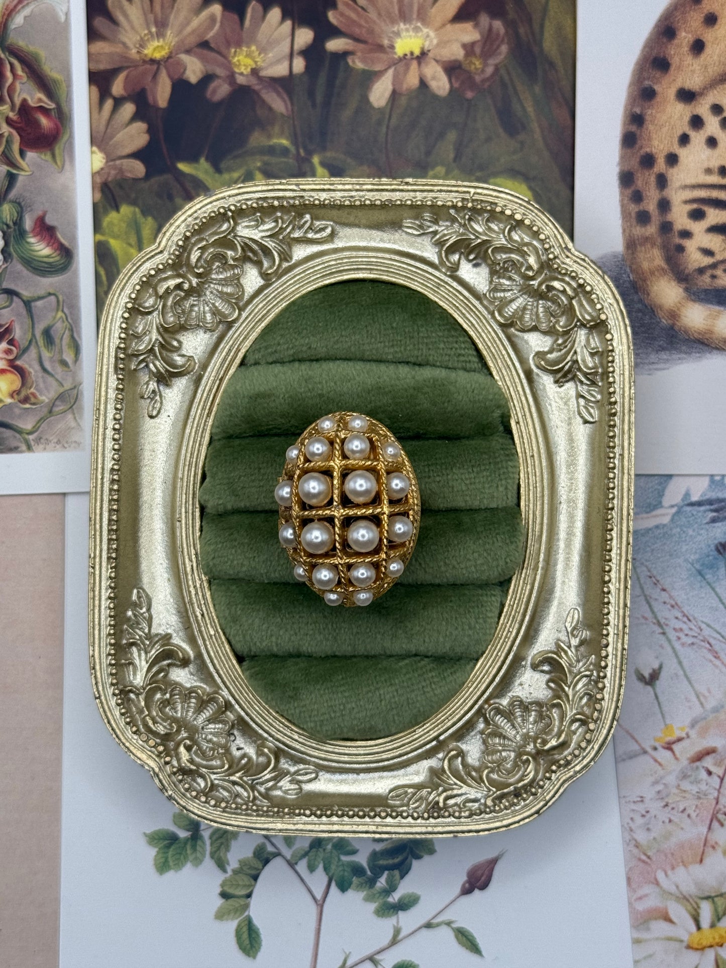 Vintage Gold Tone Avon Locket Ring Size 6