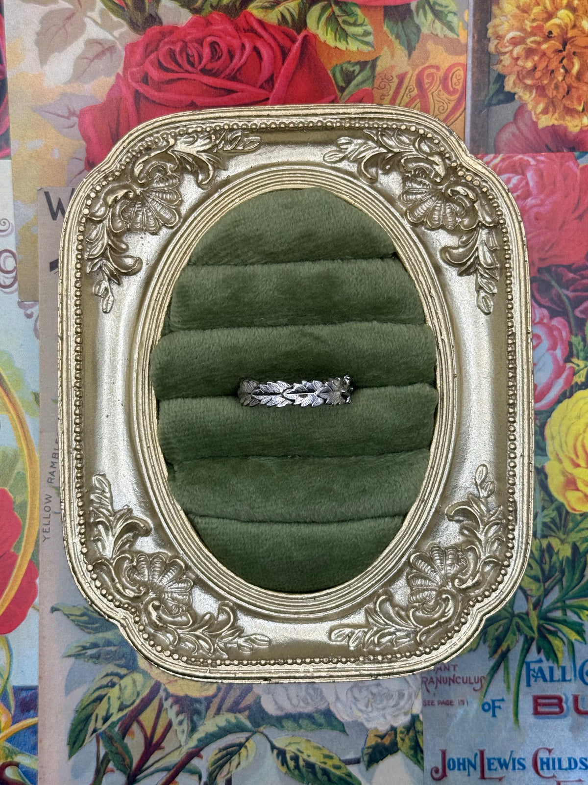 Vintage Silver Tone Avon Leaf Stacker Ring Size 8.75