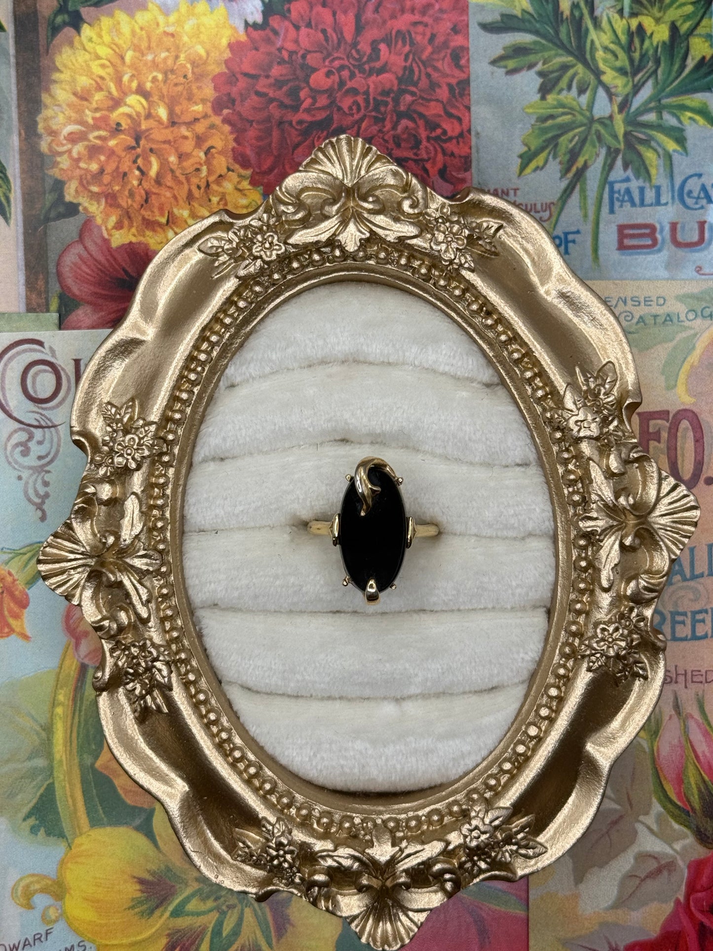 Vintage Gold Tone Avon Nightflower Ring Size 6