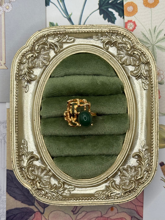 Vintage Gold Tone Old Stock Gemstone Ring Size 6