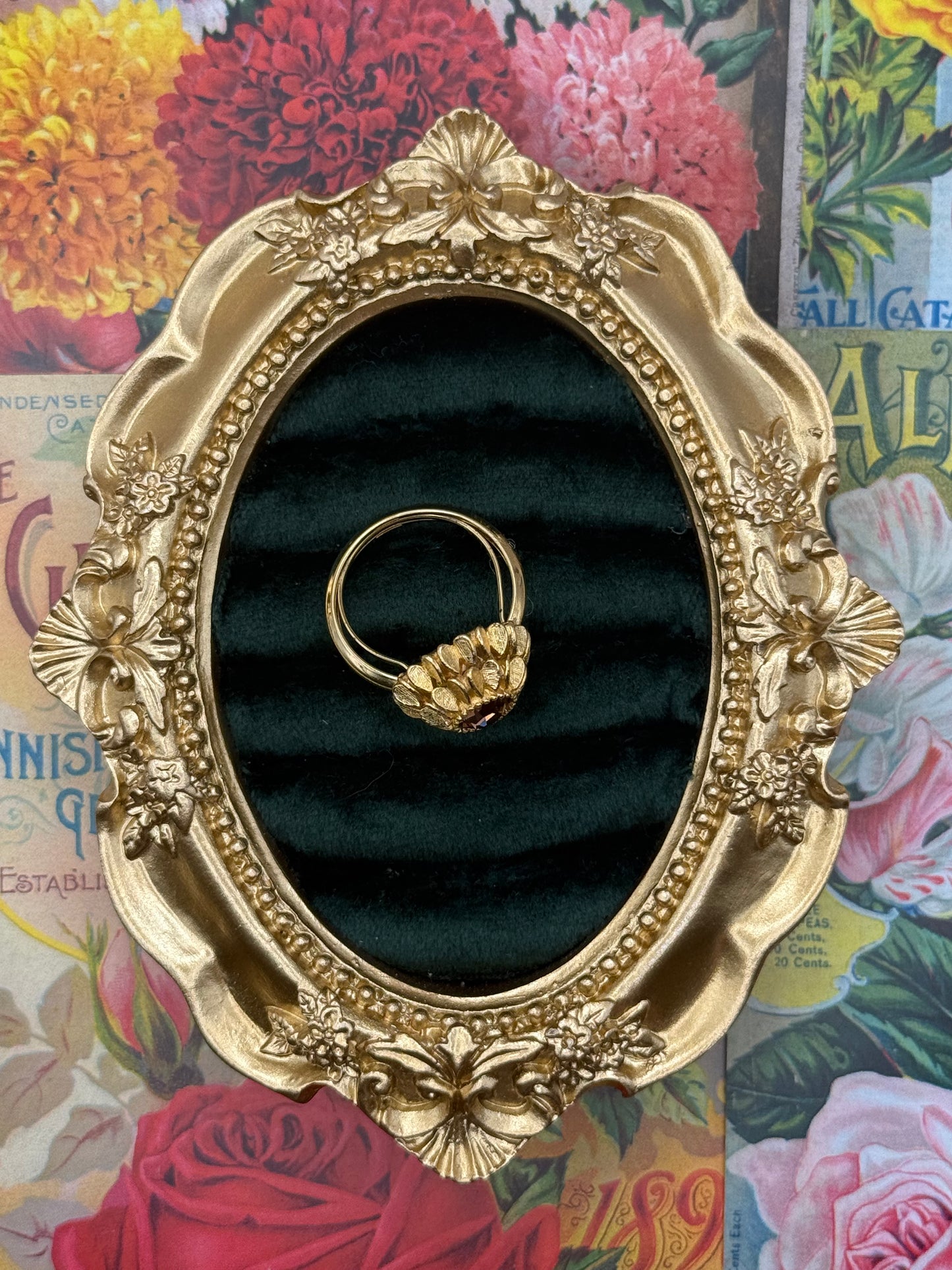 Vintage Gold Tone Avon Ring Size 7.5