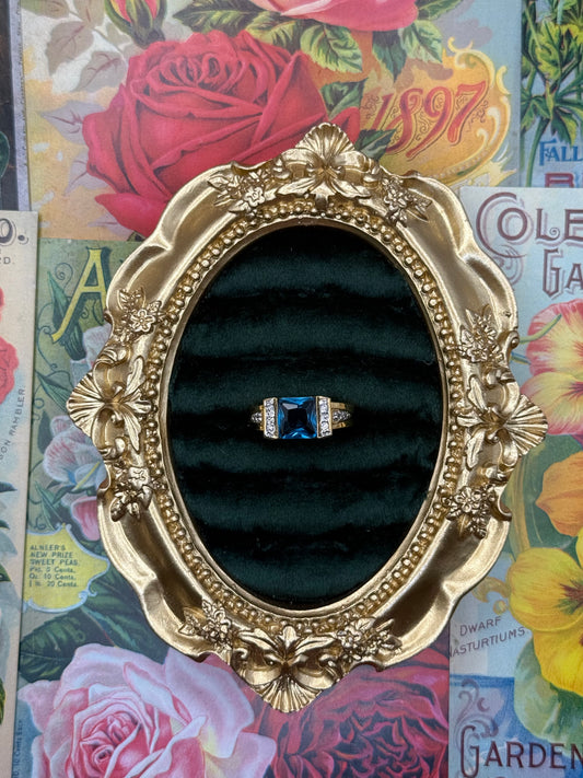 Vintage Gold Tone Old Stock Ring Size 7