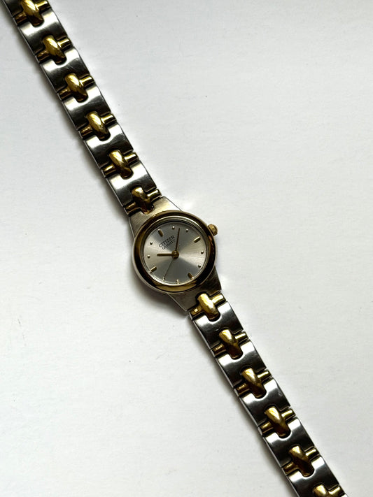 working two tone gray dial citizen watch