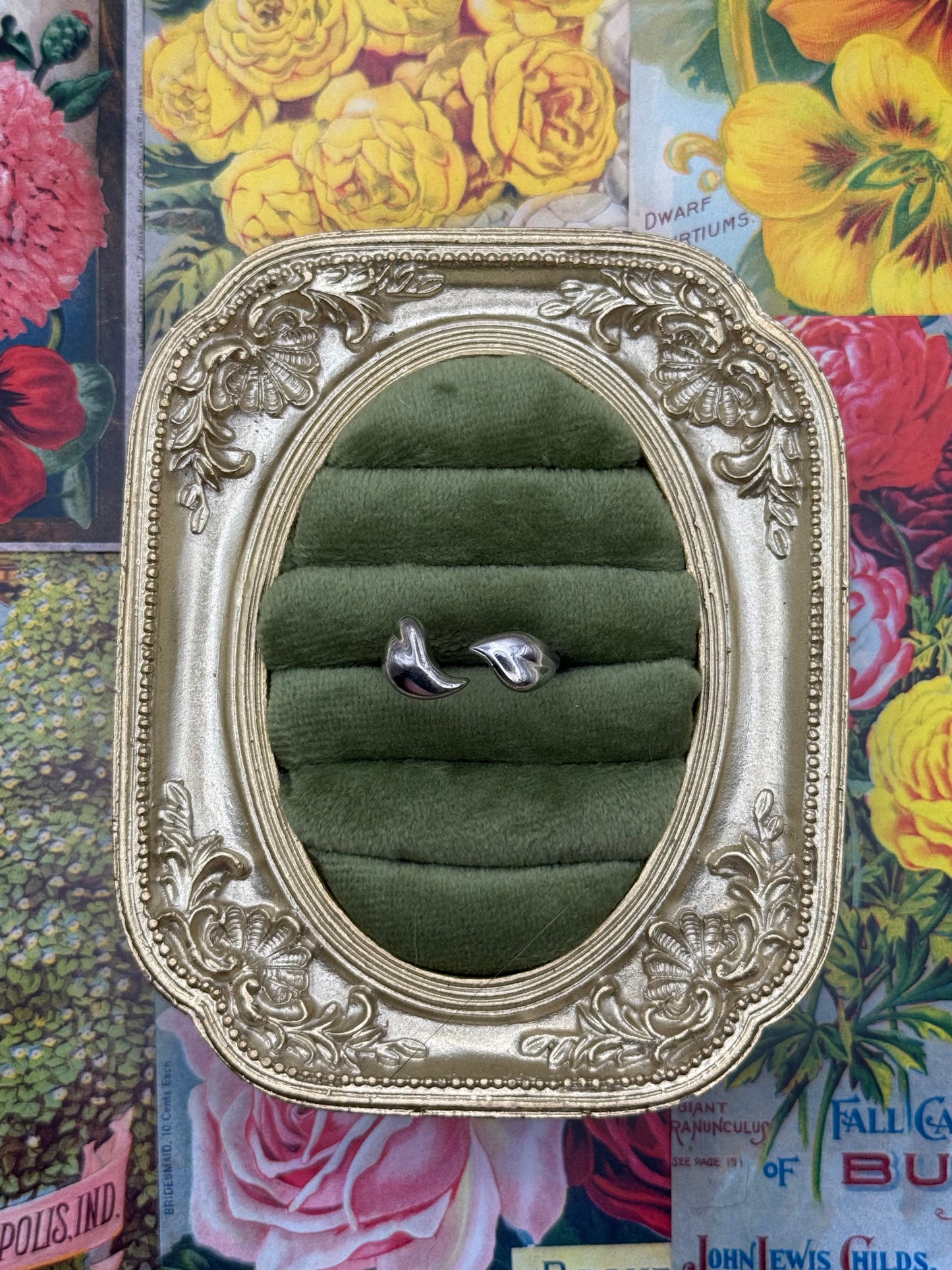 Vintage Silver Tone Avon Heart Ring Size 7