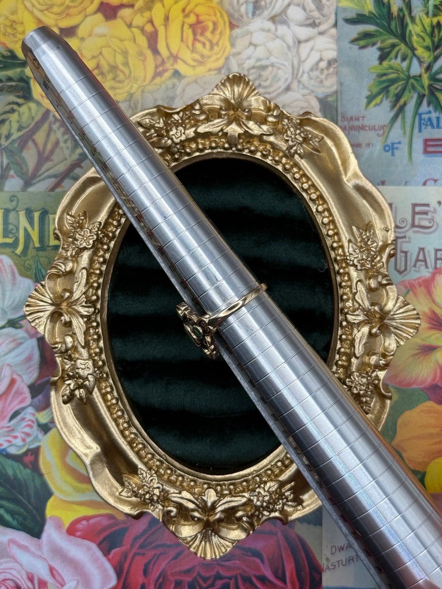 9k Gold Emerald 5-Stone Ring Size 7